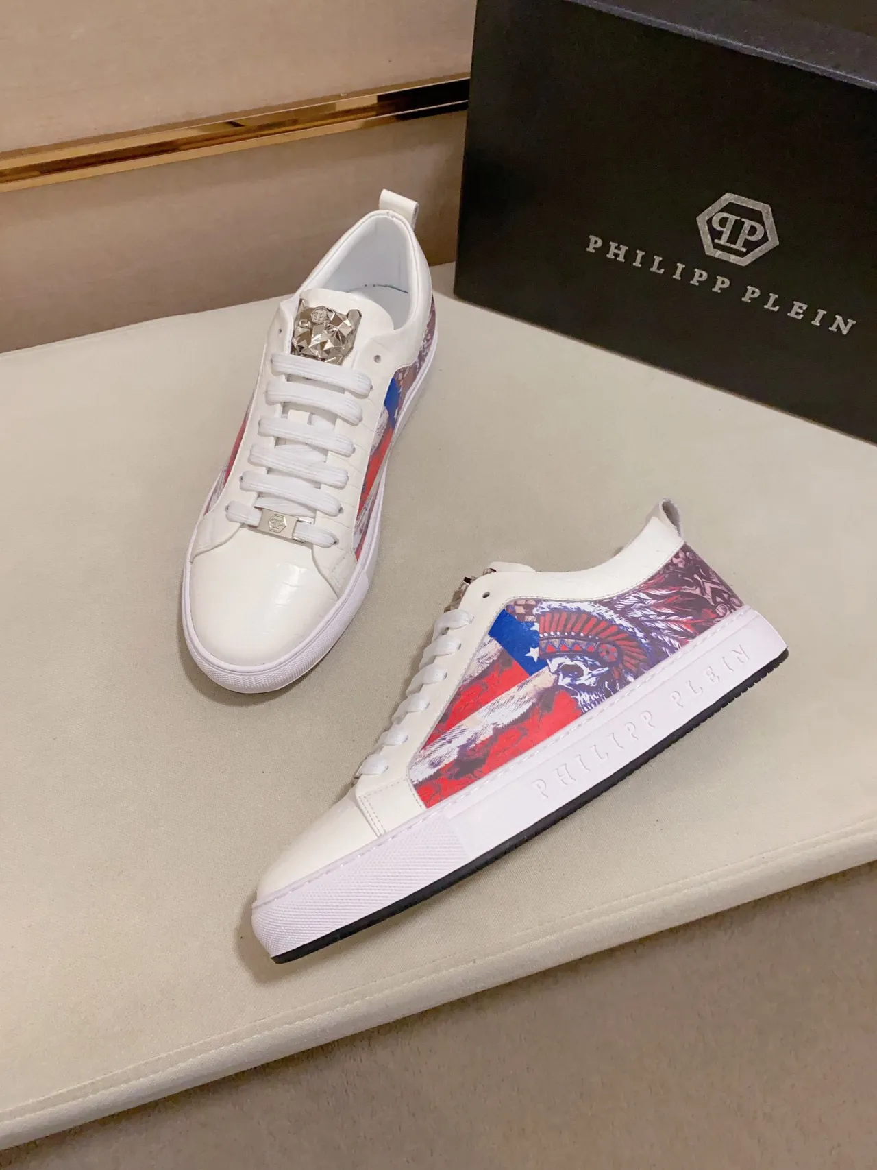 Philipp Plein Graphic Side Panel White Lifestyle Sneakers