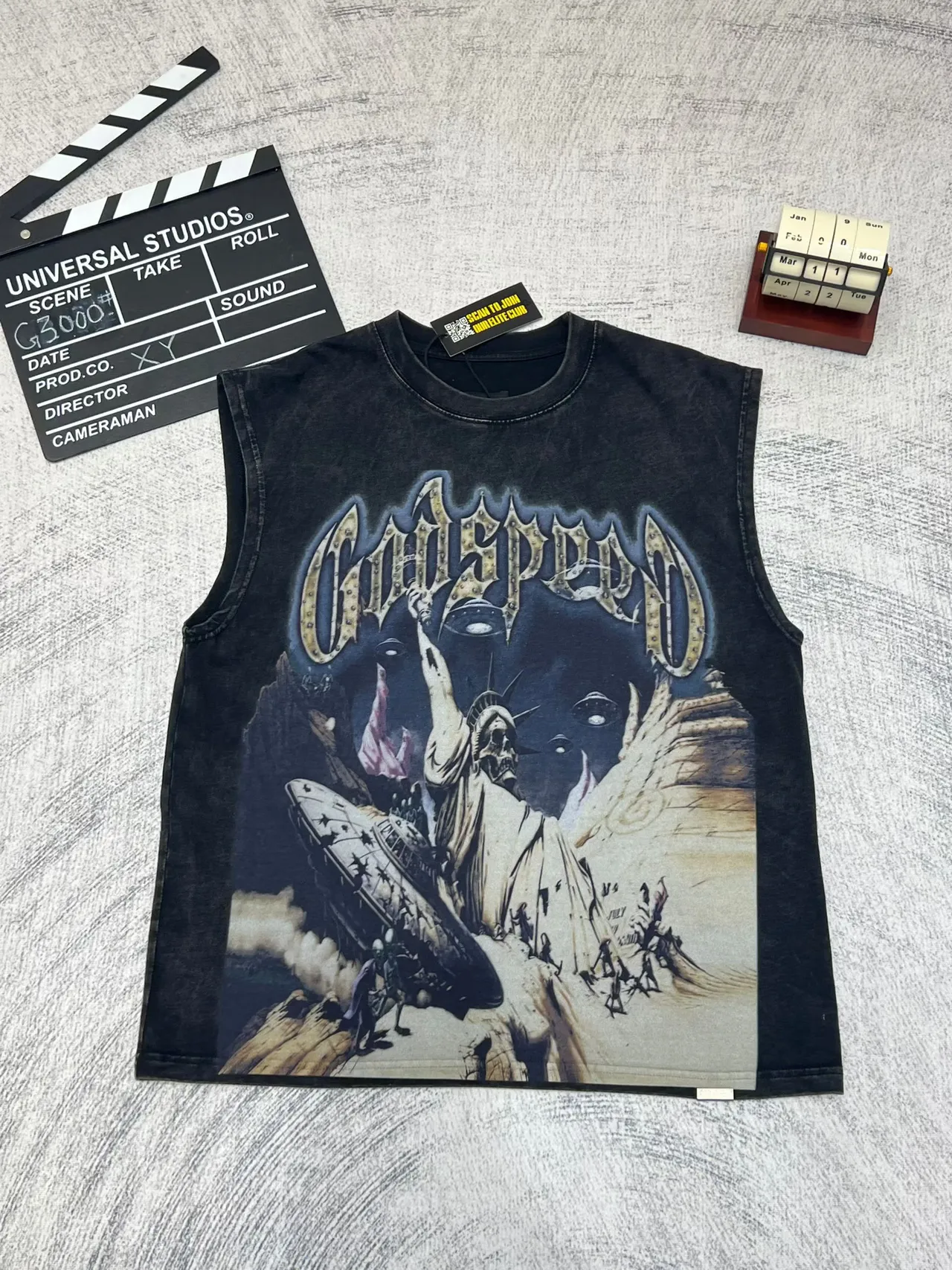 Graphic Print Sleeveless Vest Top