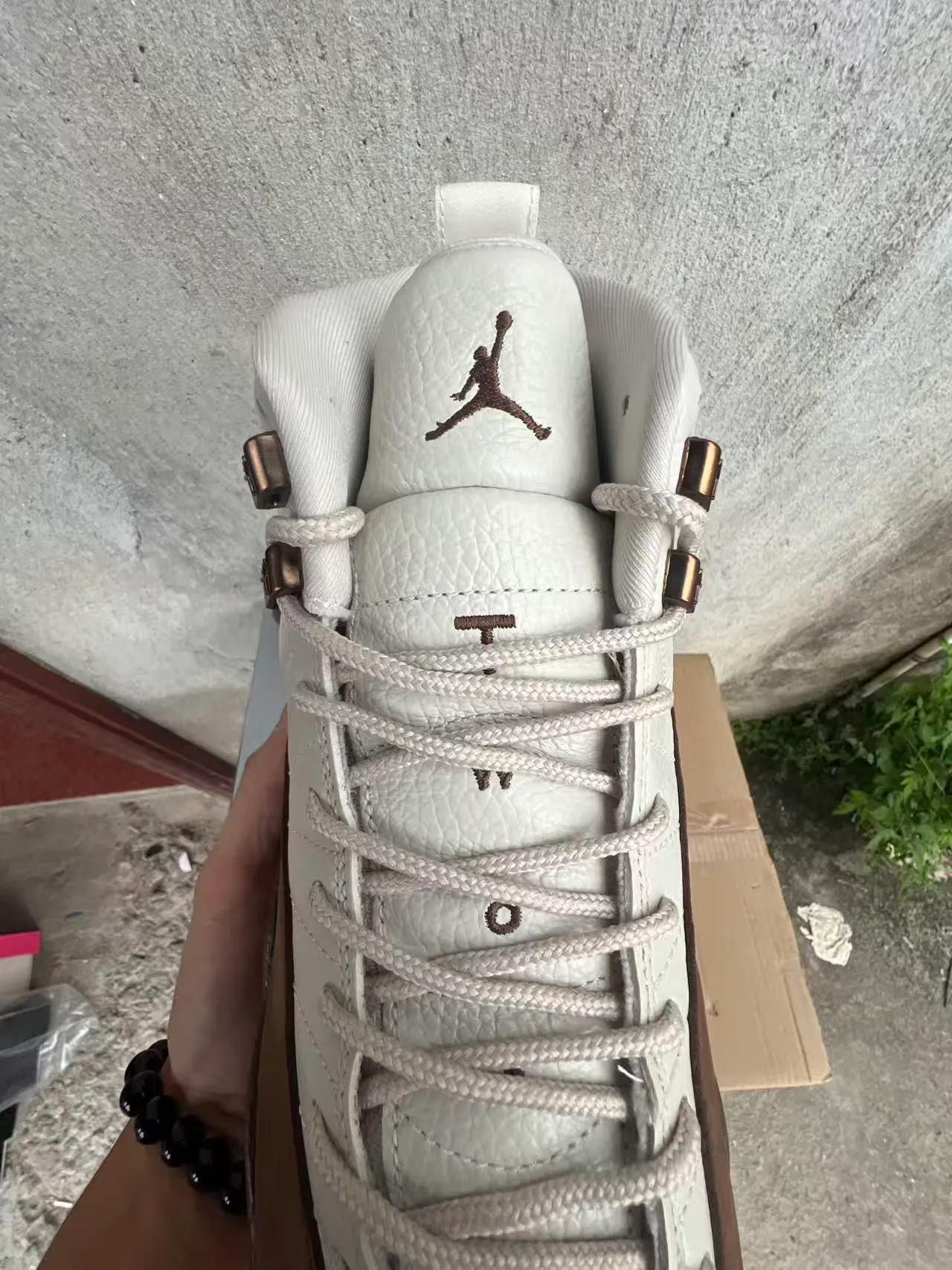 Air Jordan 12 White Brown Quilted Leather Basketball Shoes
