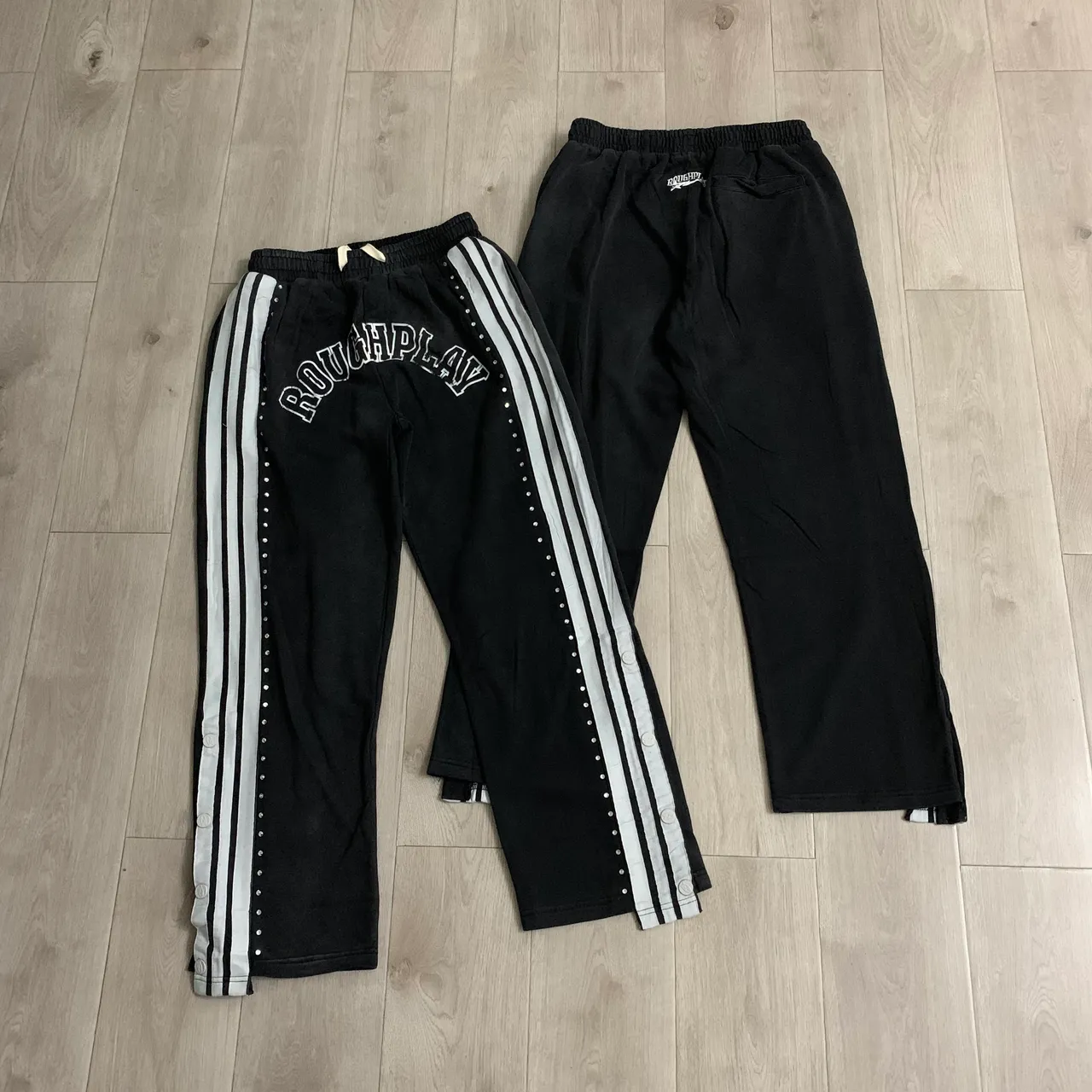 Roughplay Arch Logo Studded Stripe Sweatpants