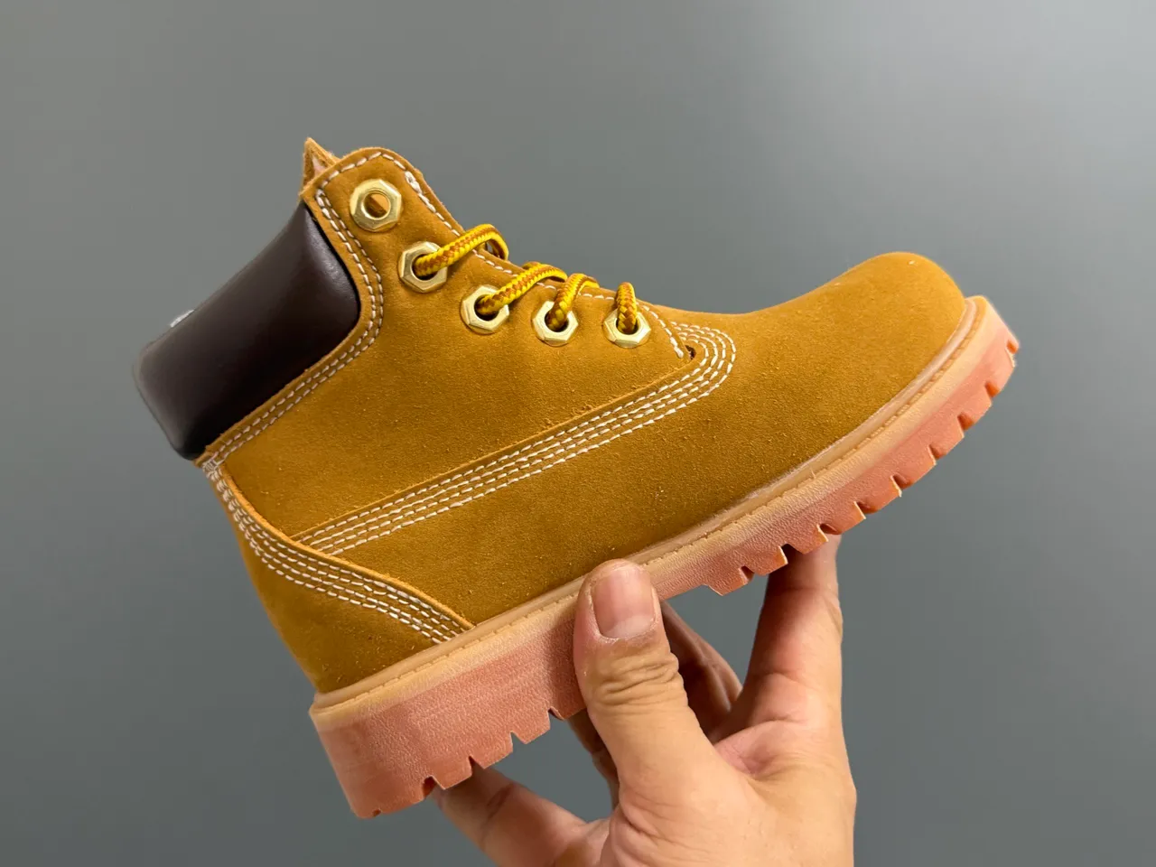 Timberland Premium 6-Inch Beige Brown Suede Upper Padded Collar Work Boots