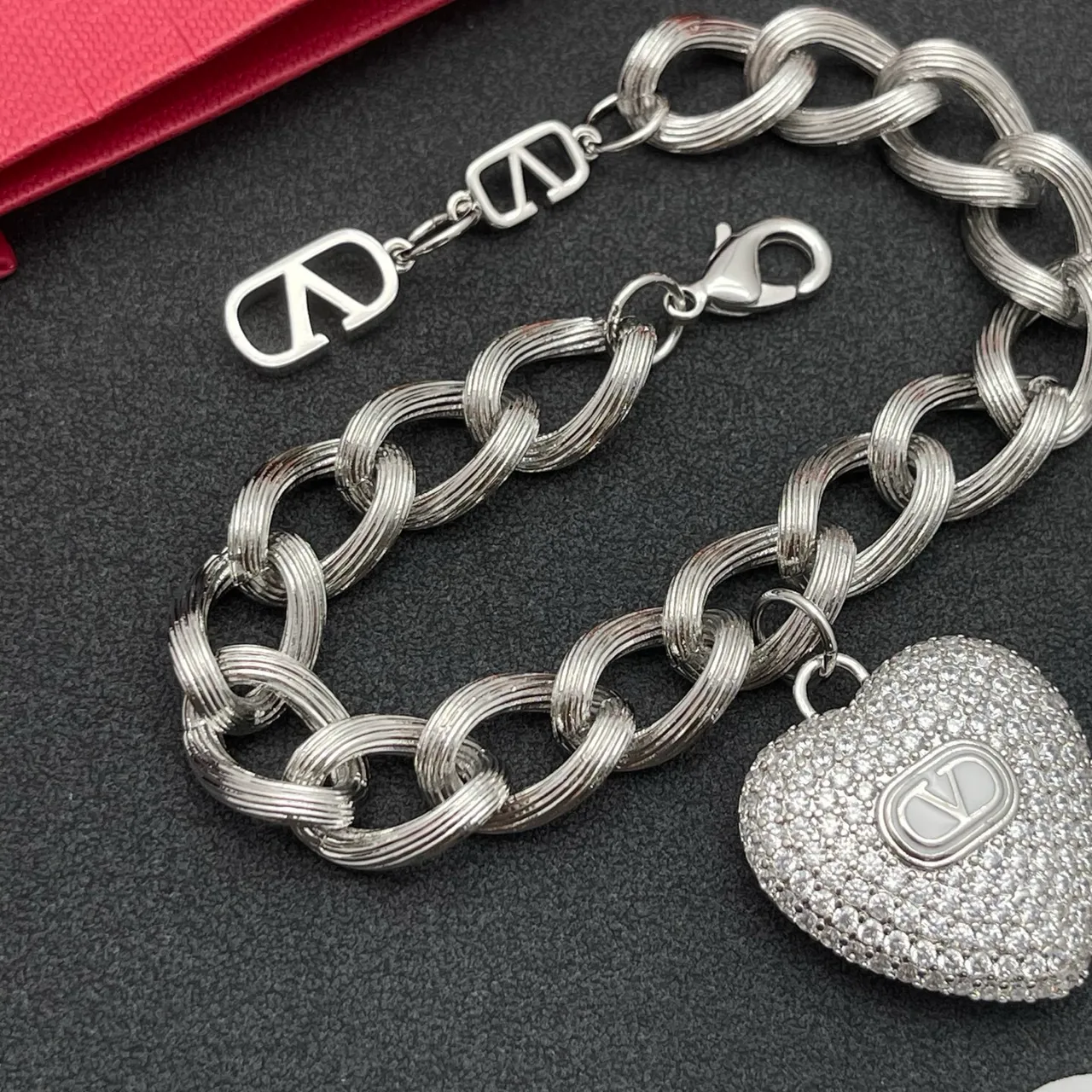 Valentino Silver White Twisted-Link Chain Pavé-Set Heart Pendant Bracelet