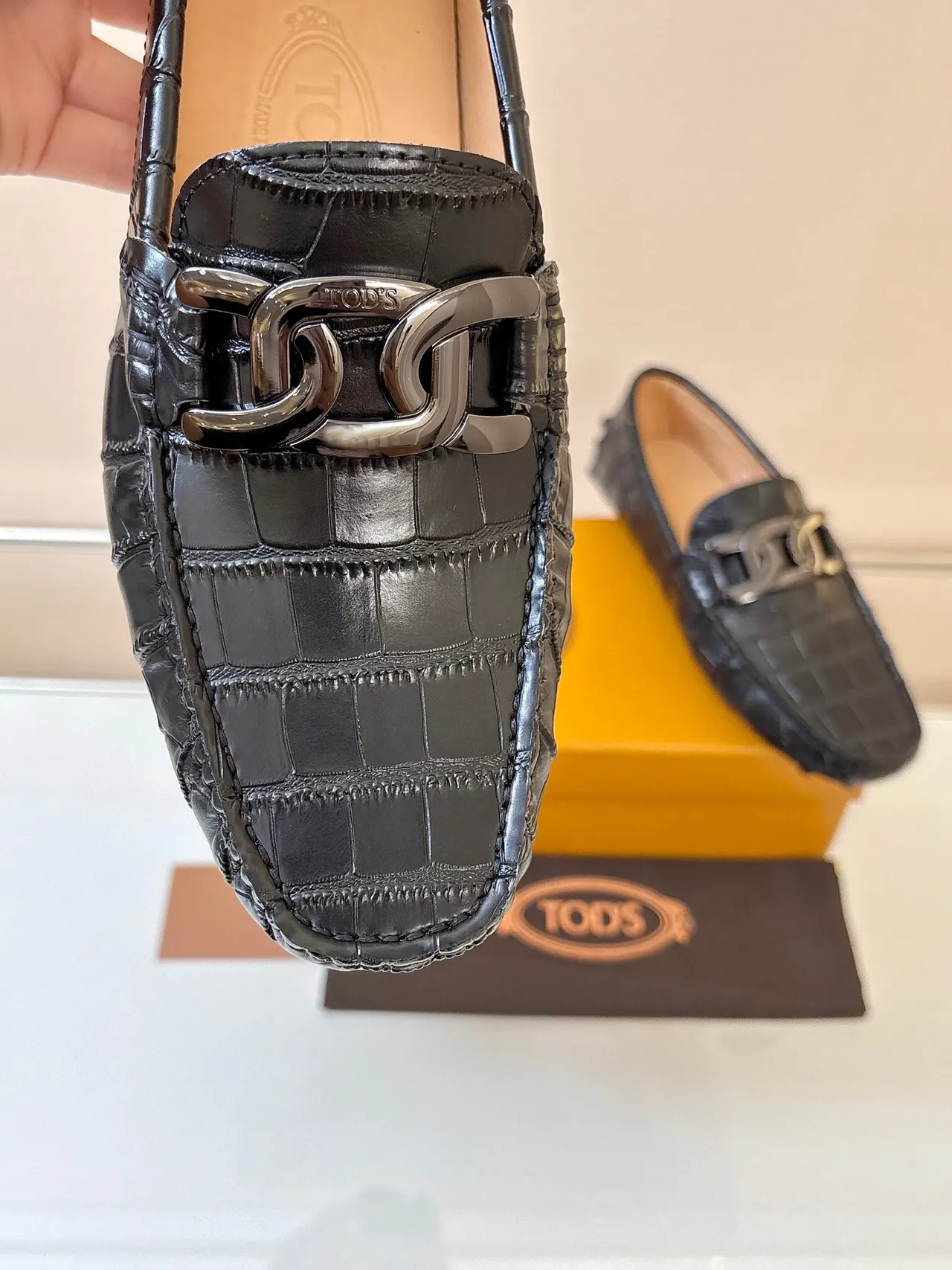 Tod's Gommino Black Brown Crocodile-Embossed Leather Metal Horsebit Buckle Loafer