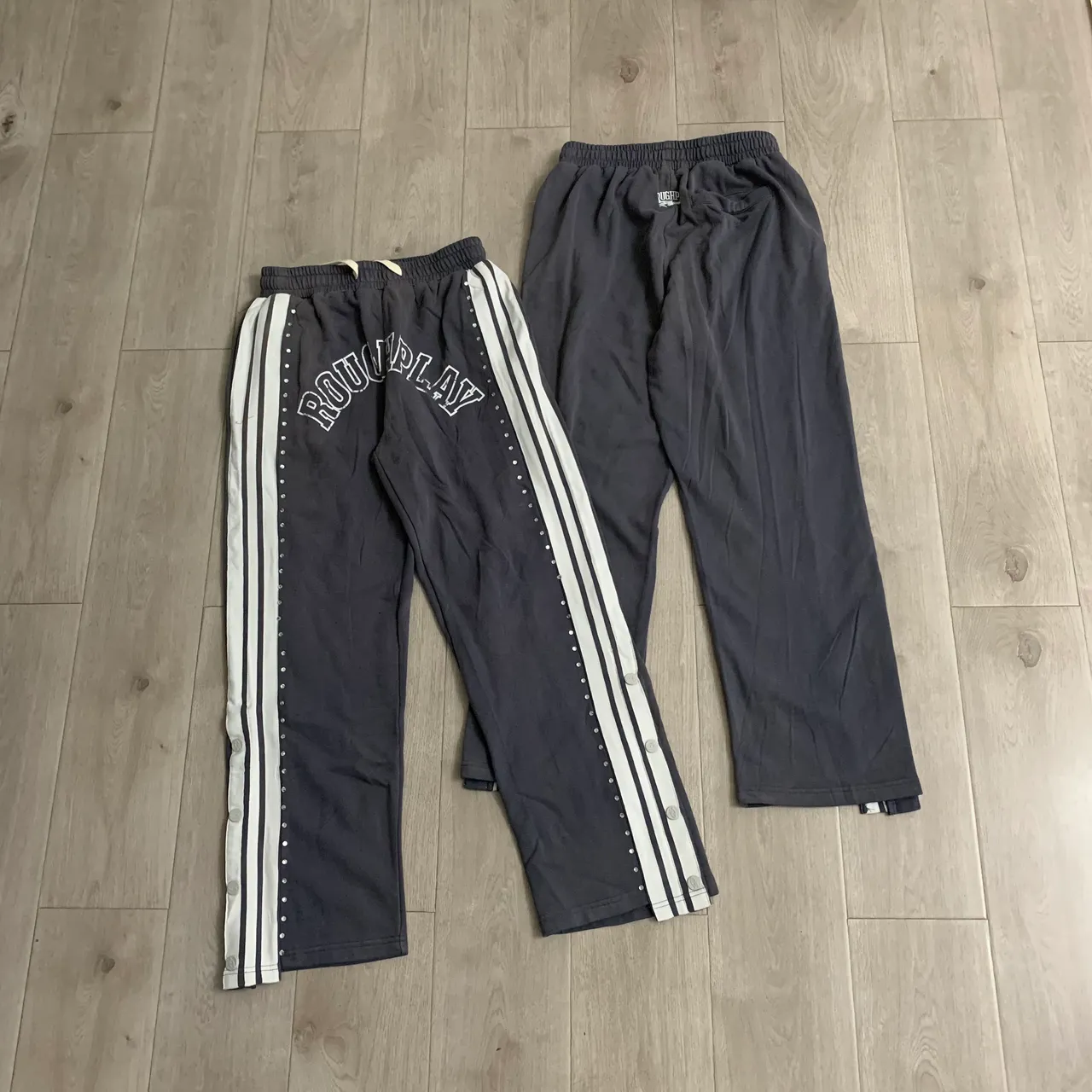 Roughplay Arch Logo Studded Stripe Sweatpants