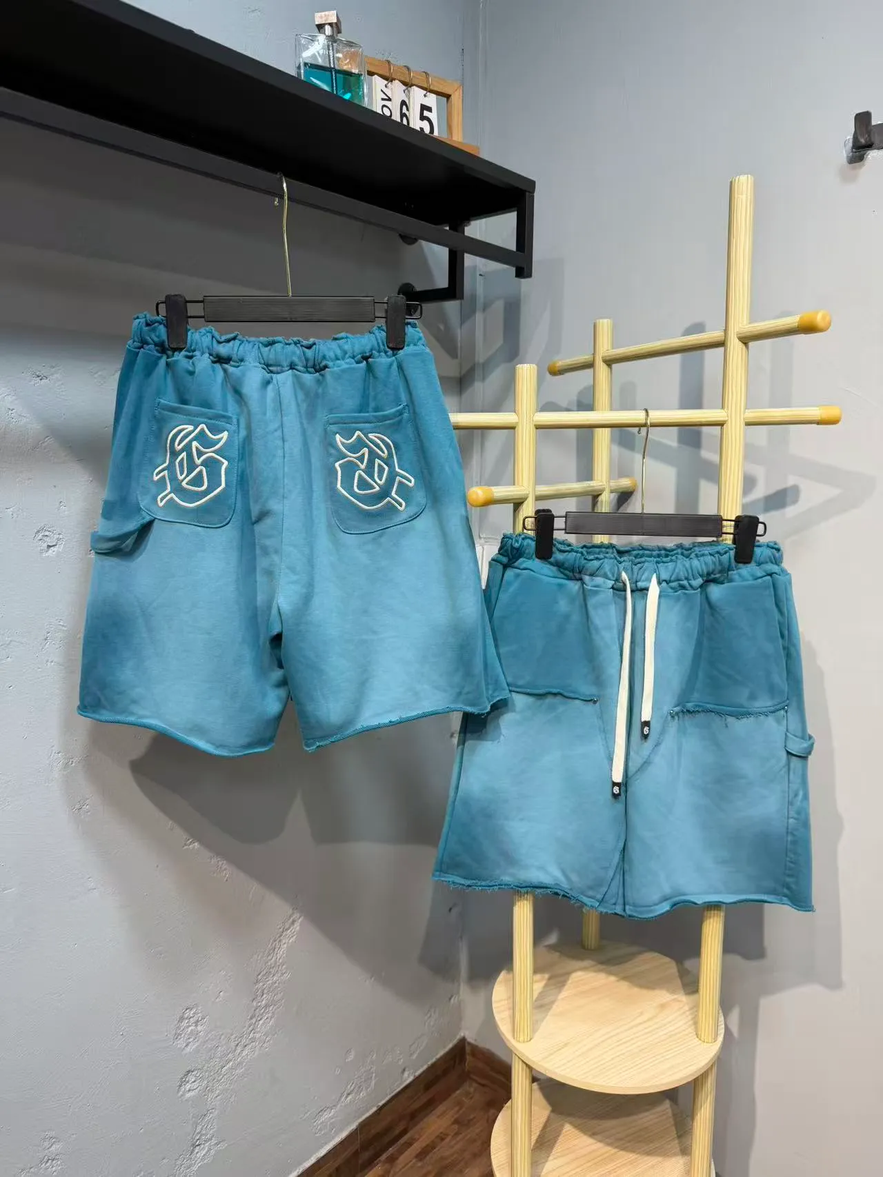 Purple Blue Elastic Waist Patch Pockets Shorts