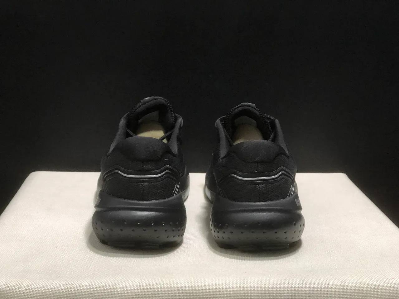 Brooks Glycerin Monochrome Black Running Shoes