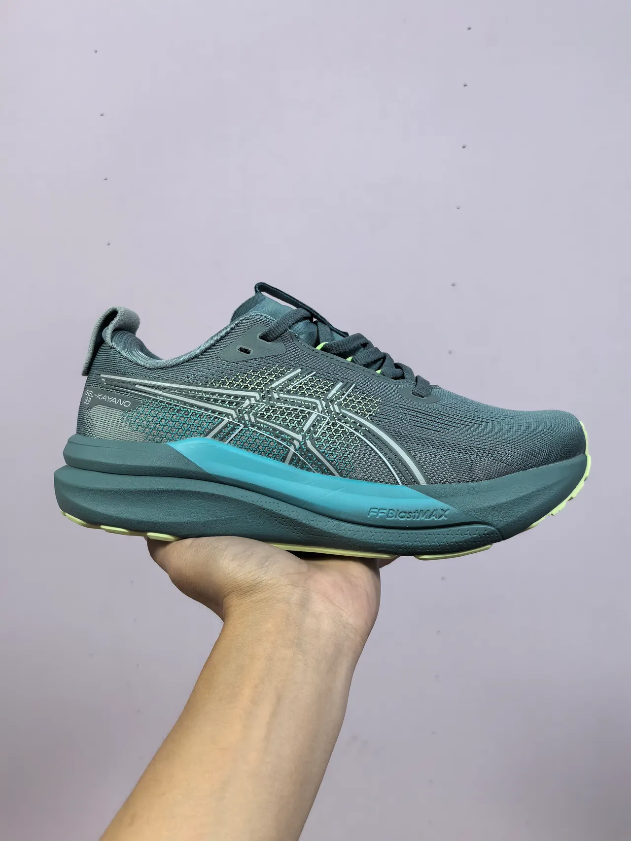 ASICS Gel-Kayano FF Blast MAX Running Shoes