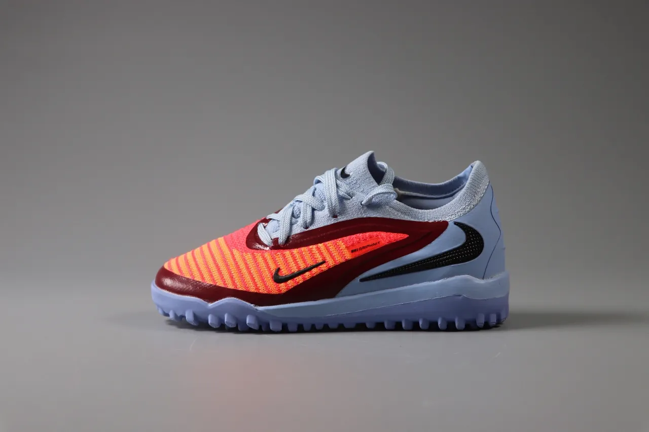 Nike Pink Green Low-Cut Synthetic Overlay Cage Artificial-Grass Soccer Shoes