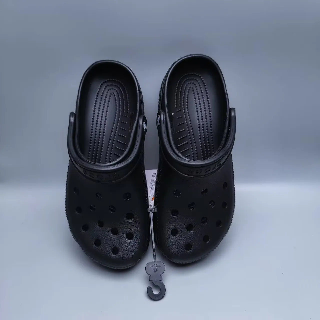 Crocs Classic Clog Black Molded Synthetic Clog
