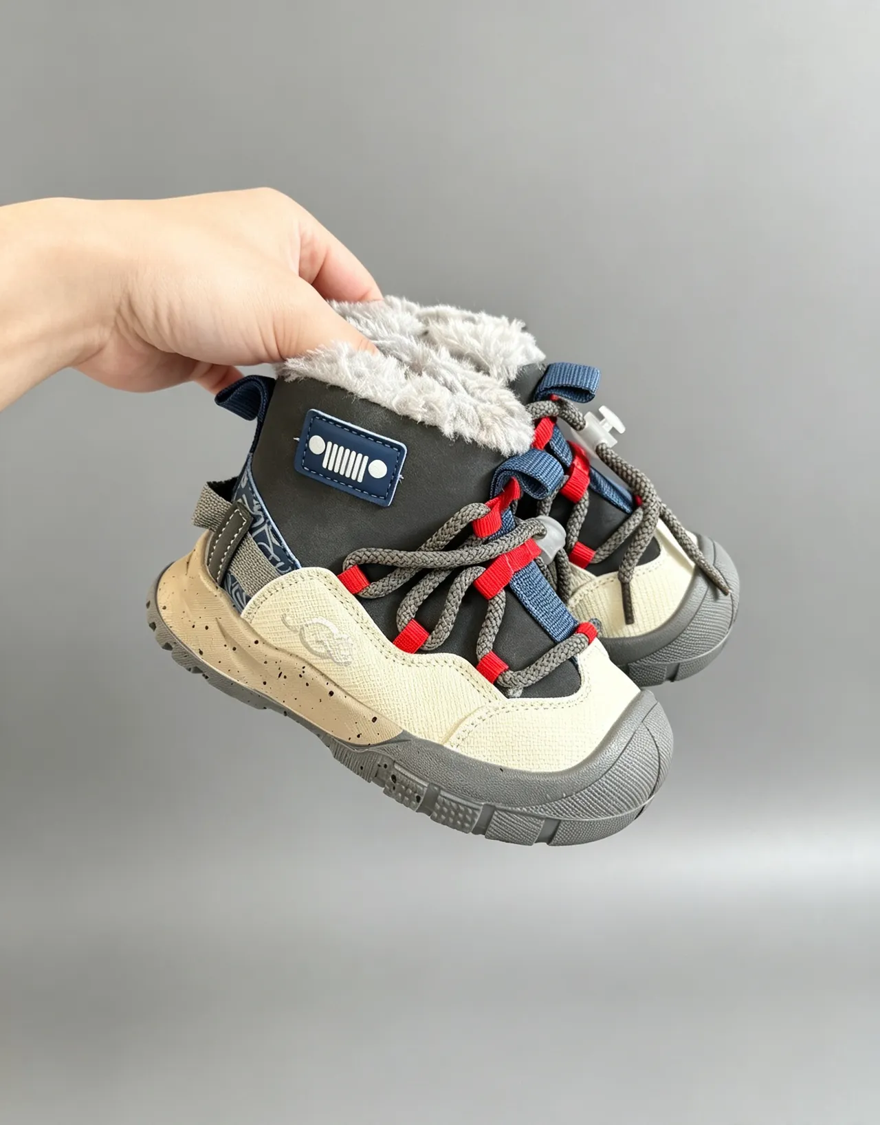 UGG Beige Gray Shearling-Lined Chunky Tread Sole Snow Boots