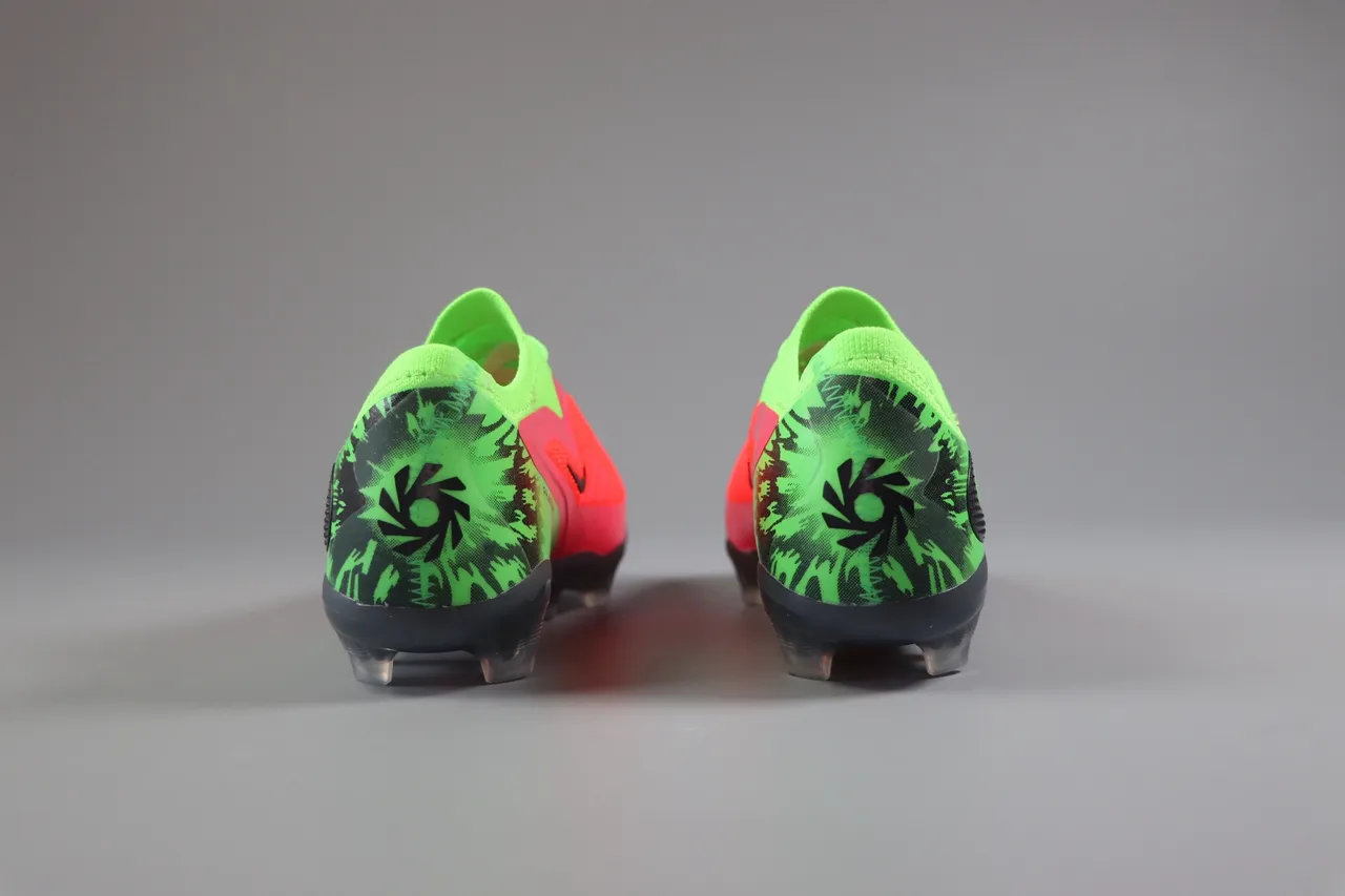 Nike Pink Green Low-Cut Synthetic Overlay Cage Artificial-Grass Soccer Shoes