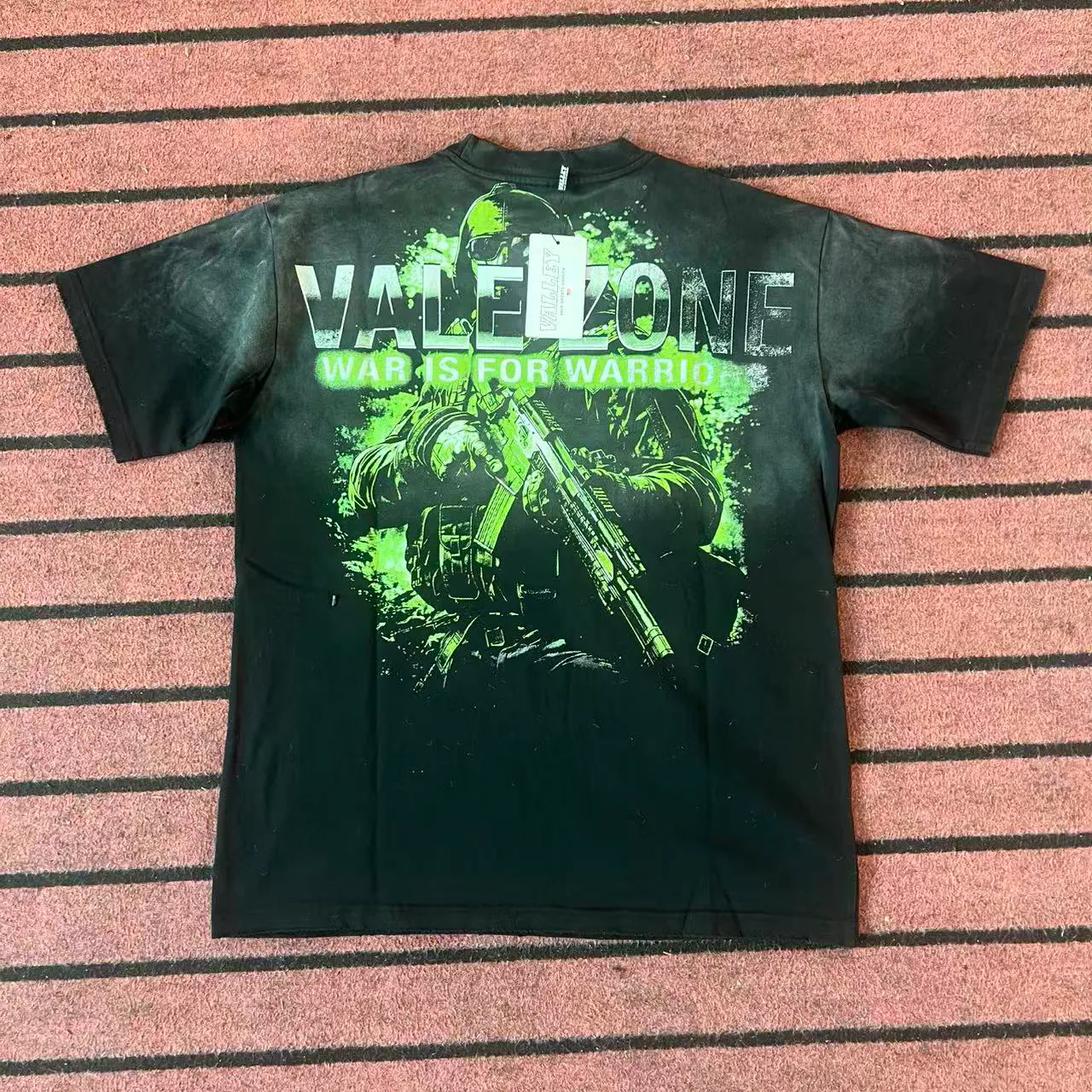 Vale Forever Vale Zone War Never Sleeps Gradient Black Graphic T-Shirt