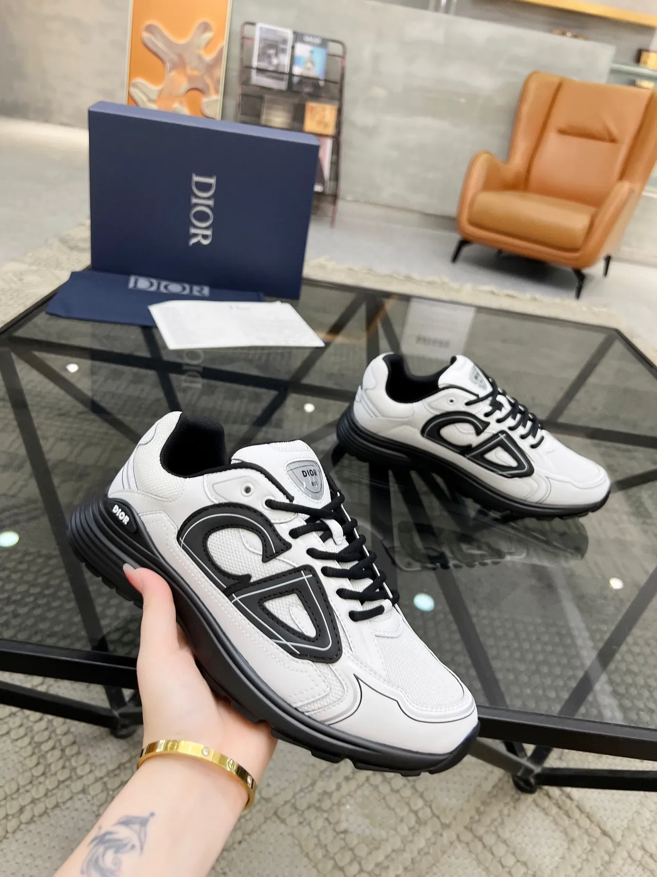 Dior B27 White Black Sole Oversized CD Logo Chunky Sneakers
