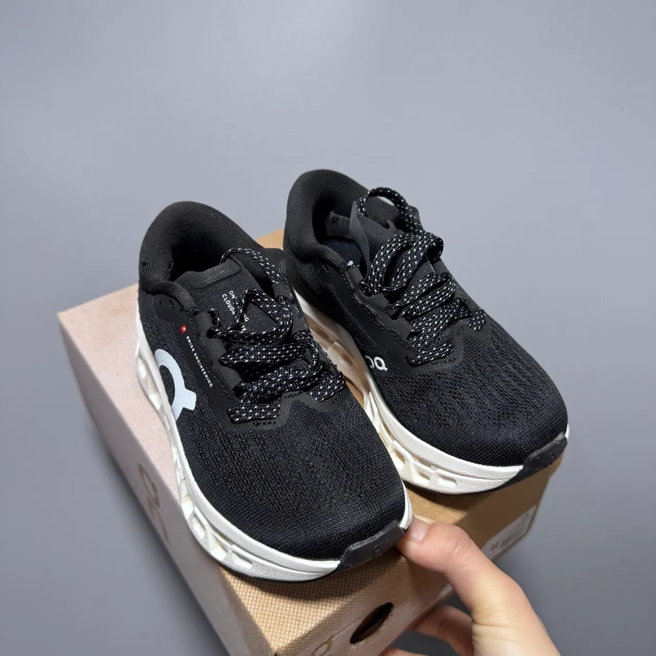 On Blue Purple Engineered Mesh Upper Segmented CloudTec Midsole Running Shoes