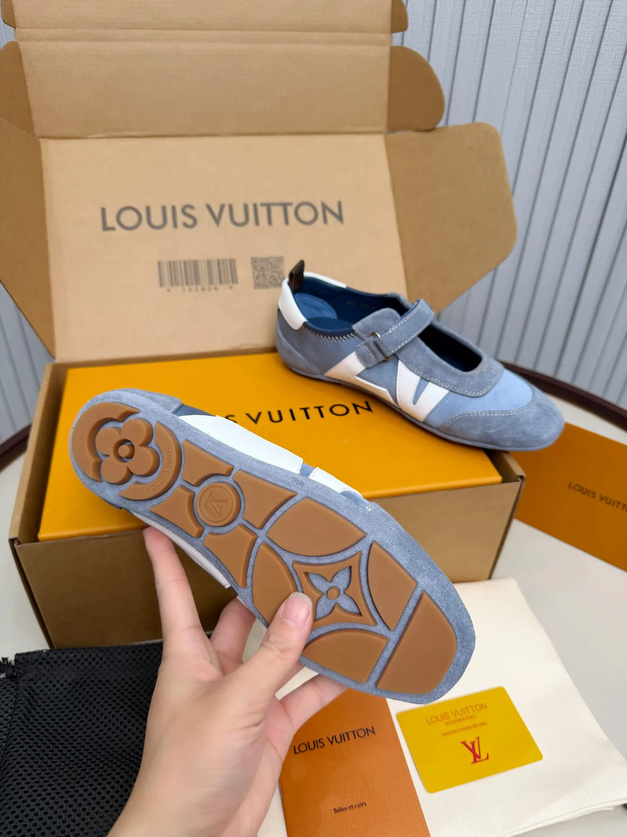 Louis Vuitton Run Away Blue White Suede And Leather Panel Construction Mary Jane Shoes