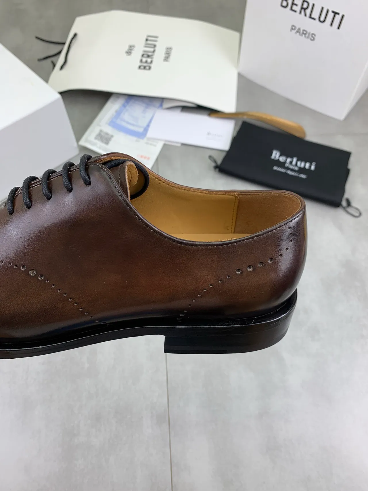 BERLUTI Brown Full Brogue Cap-Toe Leather Brogues