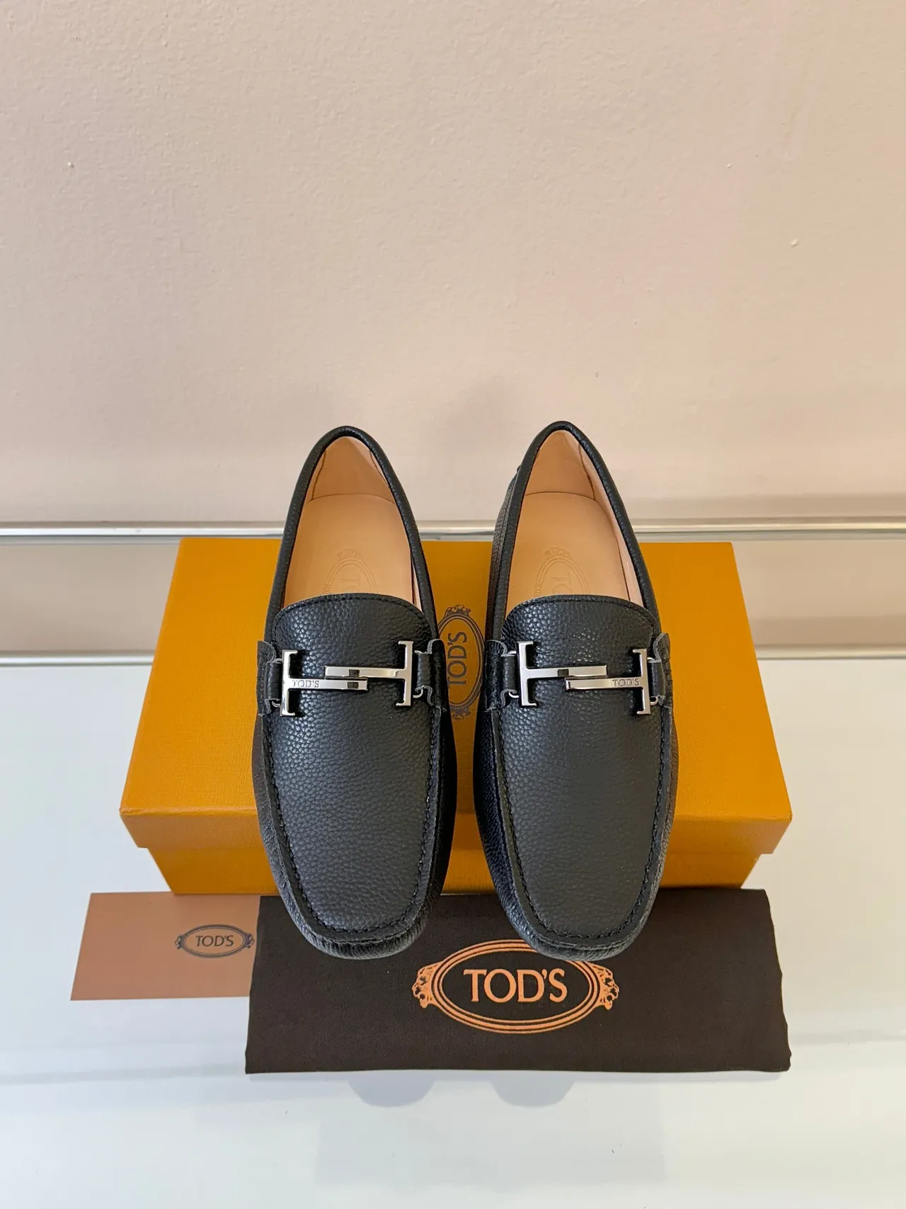 Tod's Gommino Loafer Black Pebbled Leather H-Buckle Loafers