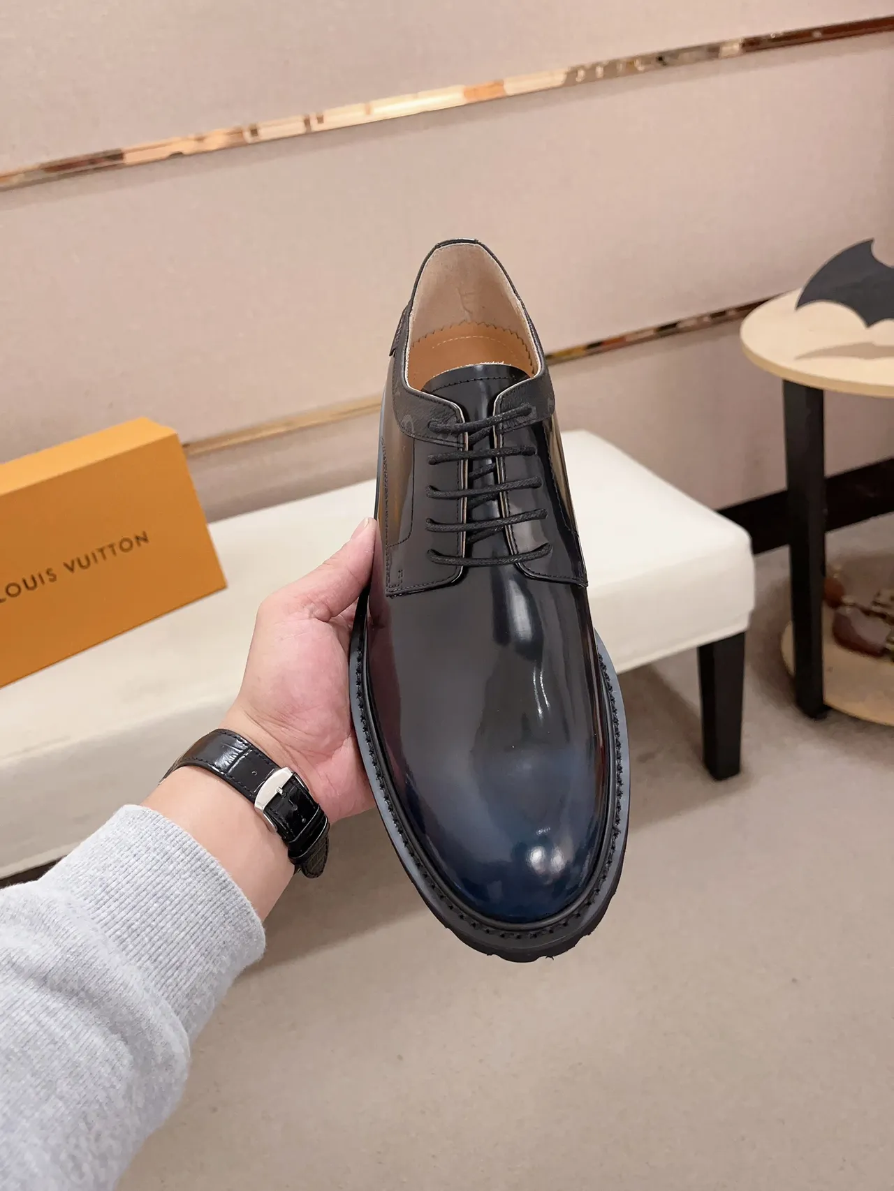 Louis Vuitton Navy Black Glossy Patent-Like Leather Cap-Toe Construction Oxford Shoes