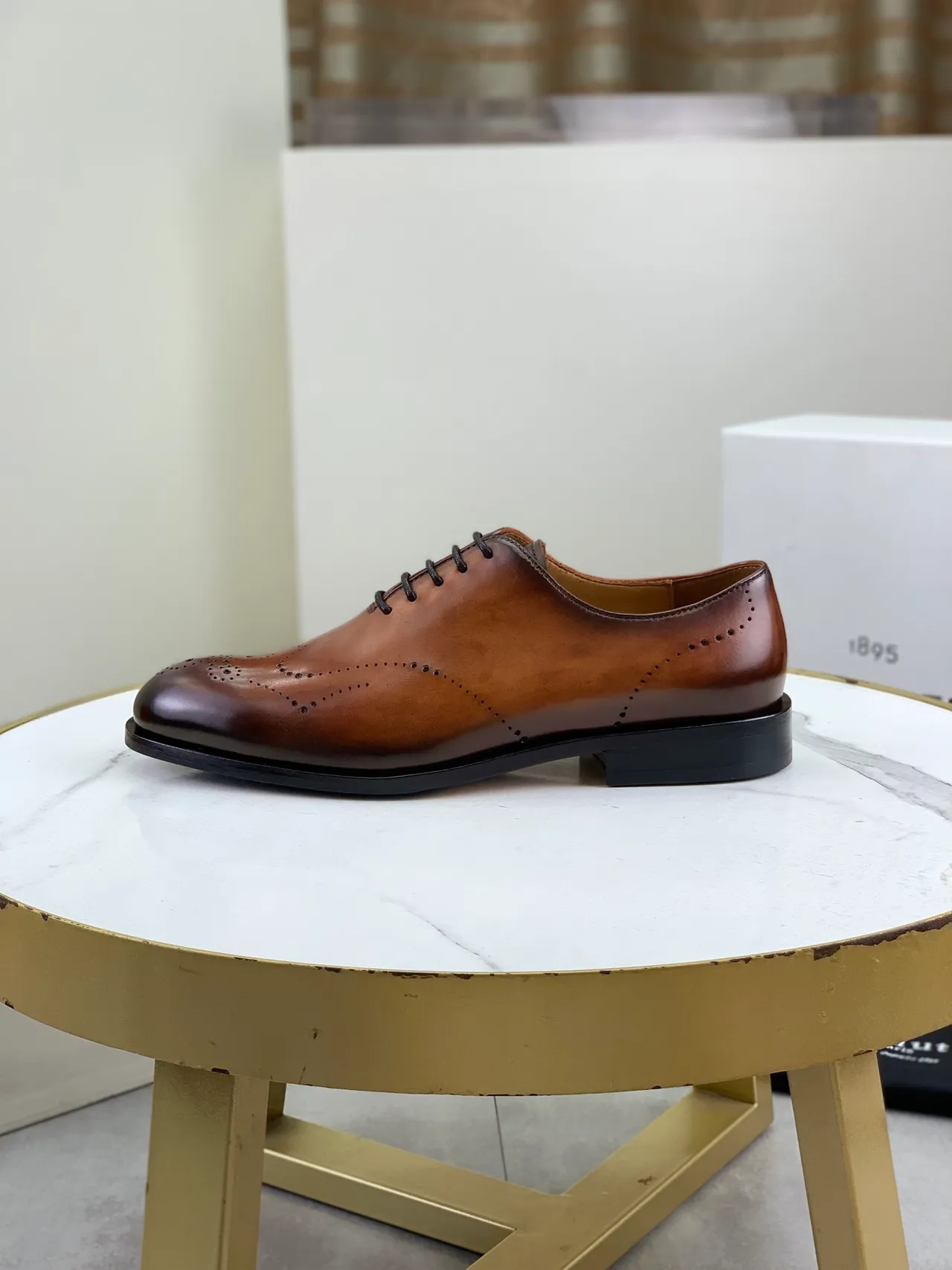 BERLUTI Brown Black Full Wingtip Cognac Burnished Leather Brogue