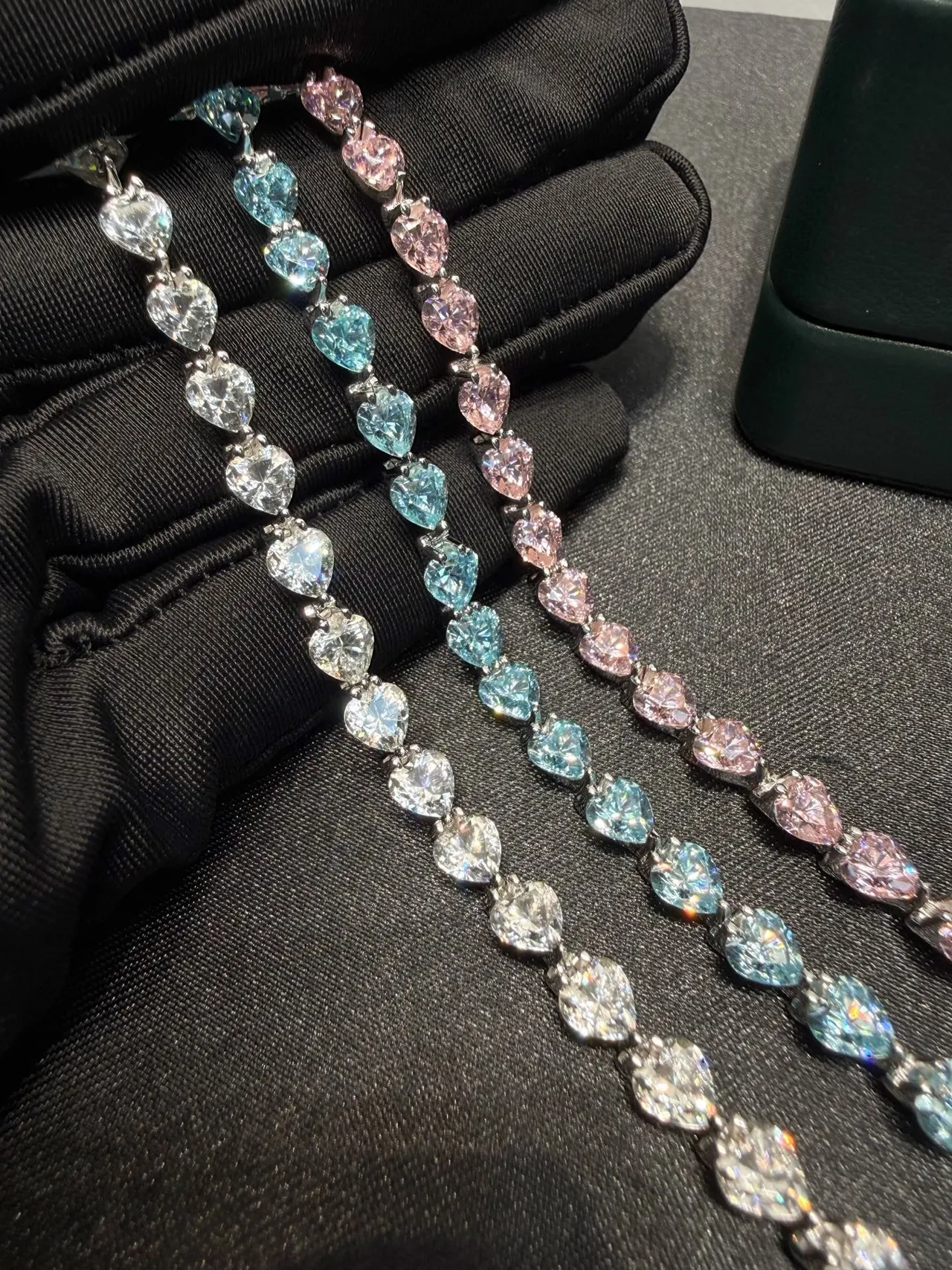 Multicolor Heart-Shaped Gemstone Pendants Multi-Stone Linked Chain Necklace