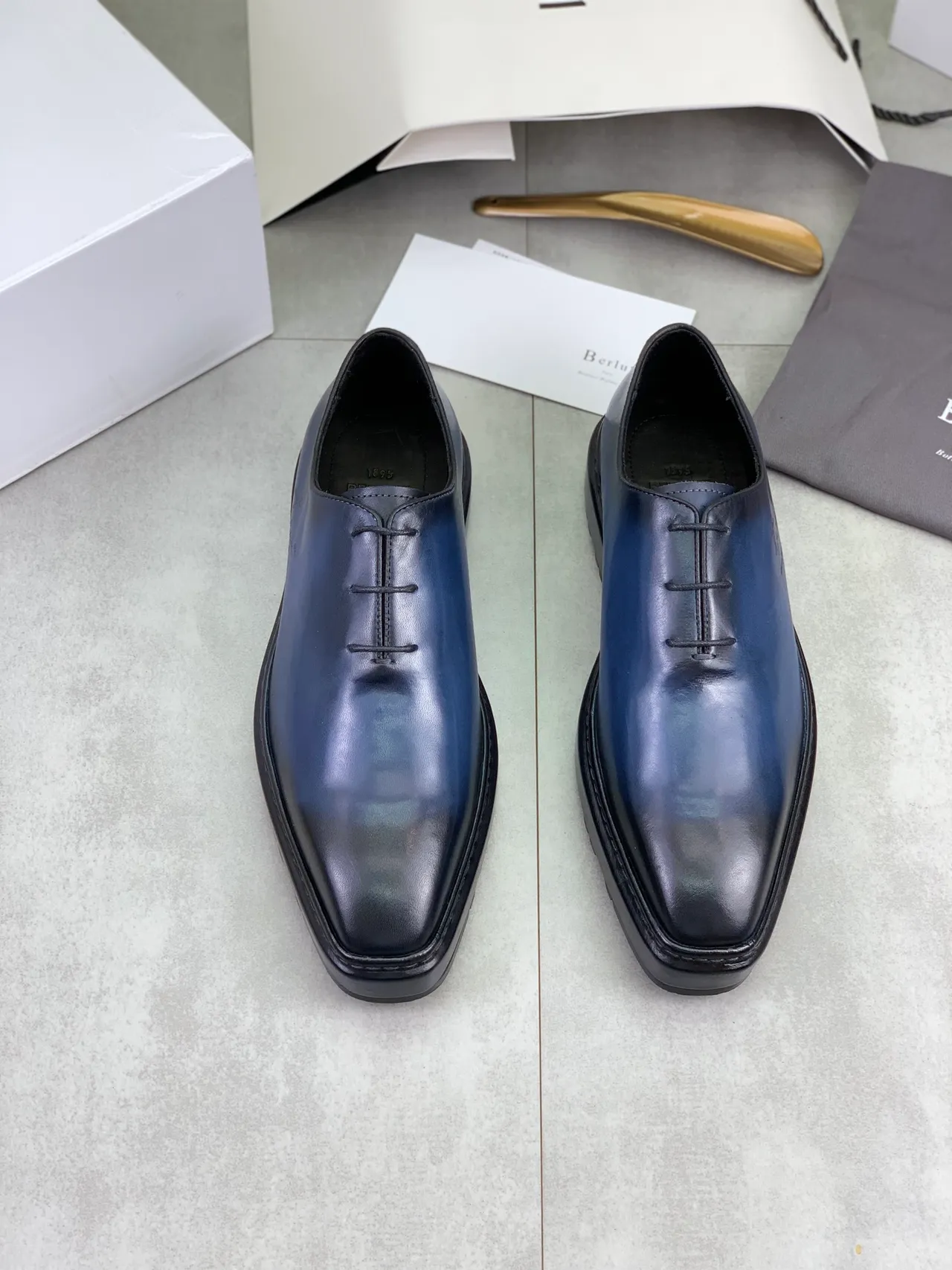 Berluti Gradient Blue-to-Black Leather Oxford Shoes