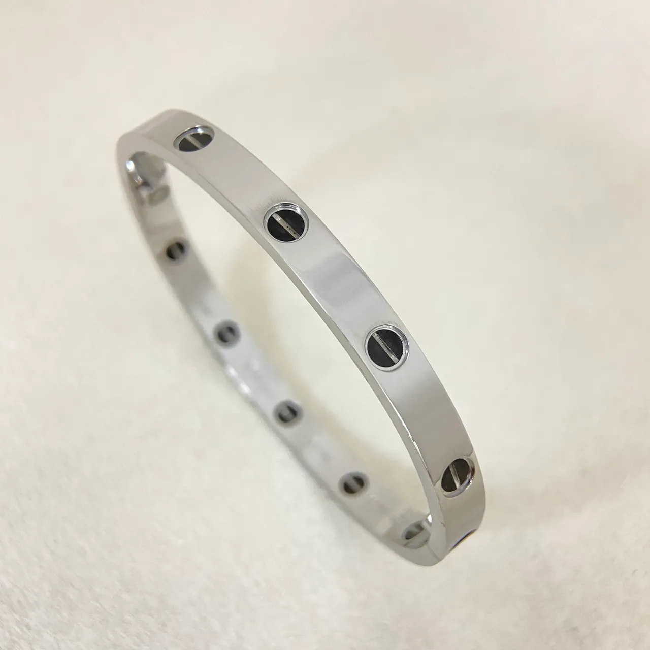 Cartier Love Screw-Motif Polished Silver Bracelet