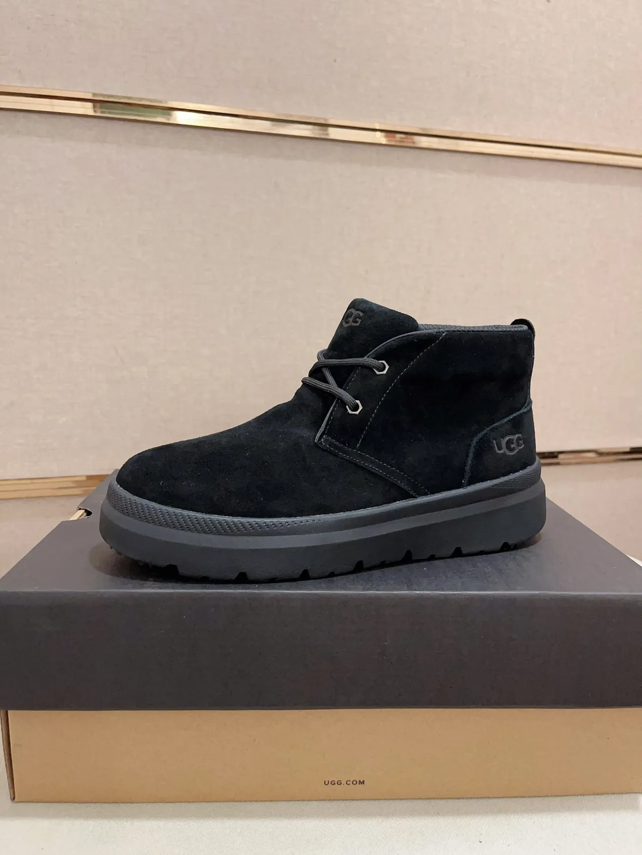 UGG Black Gray Suede Upper Side-Lace Chukka Ankle Boots
