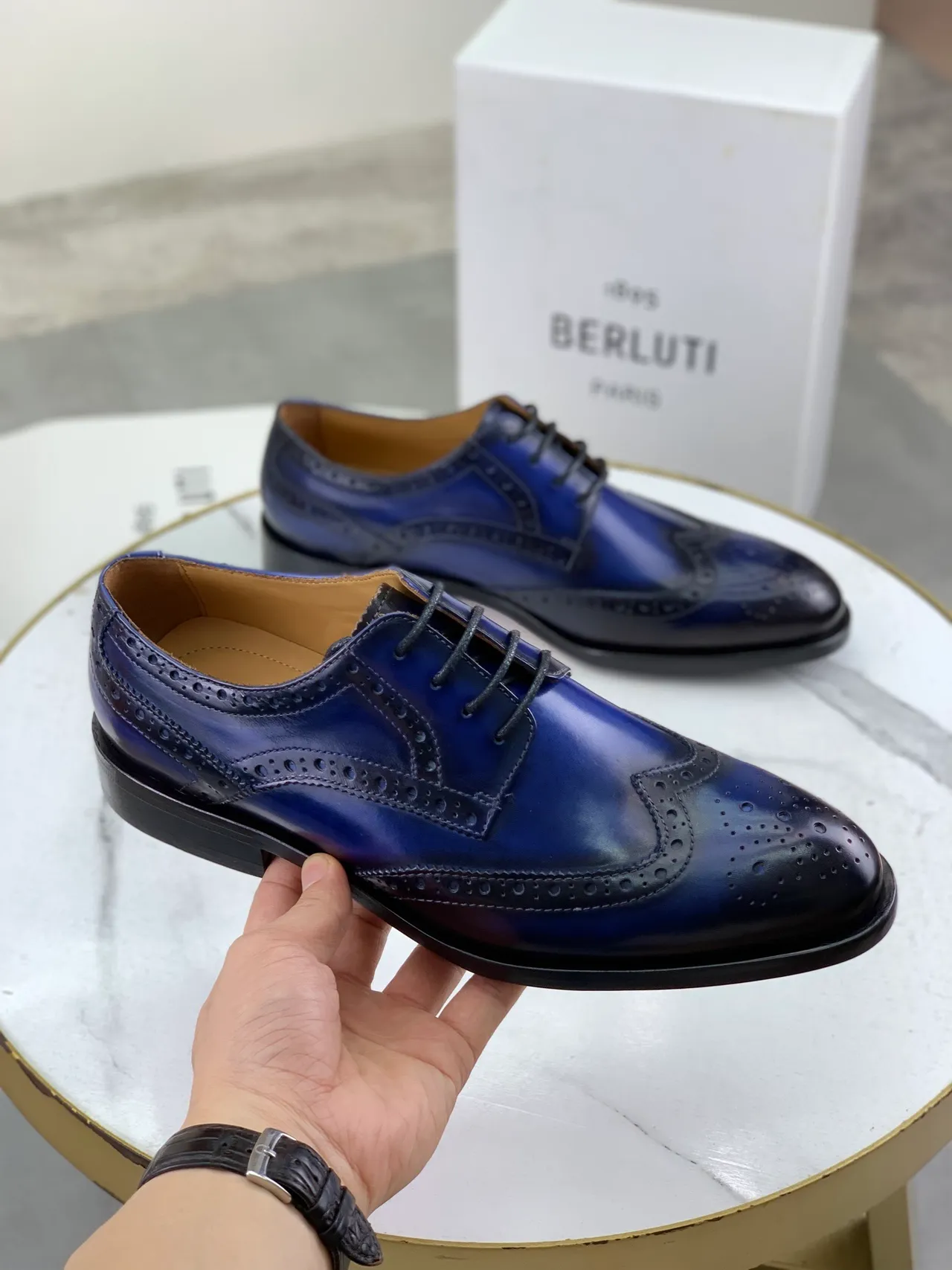 BERLUTI Blue Black Polished Leather Full Wingtip Brogue