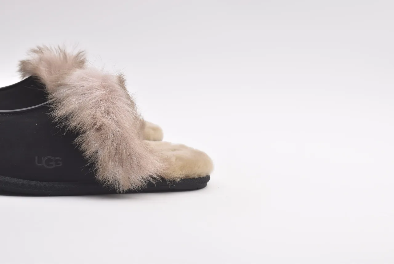UGG Tasman Black and Beige Shearling Slippers