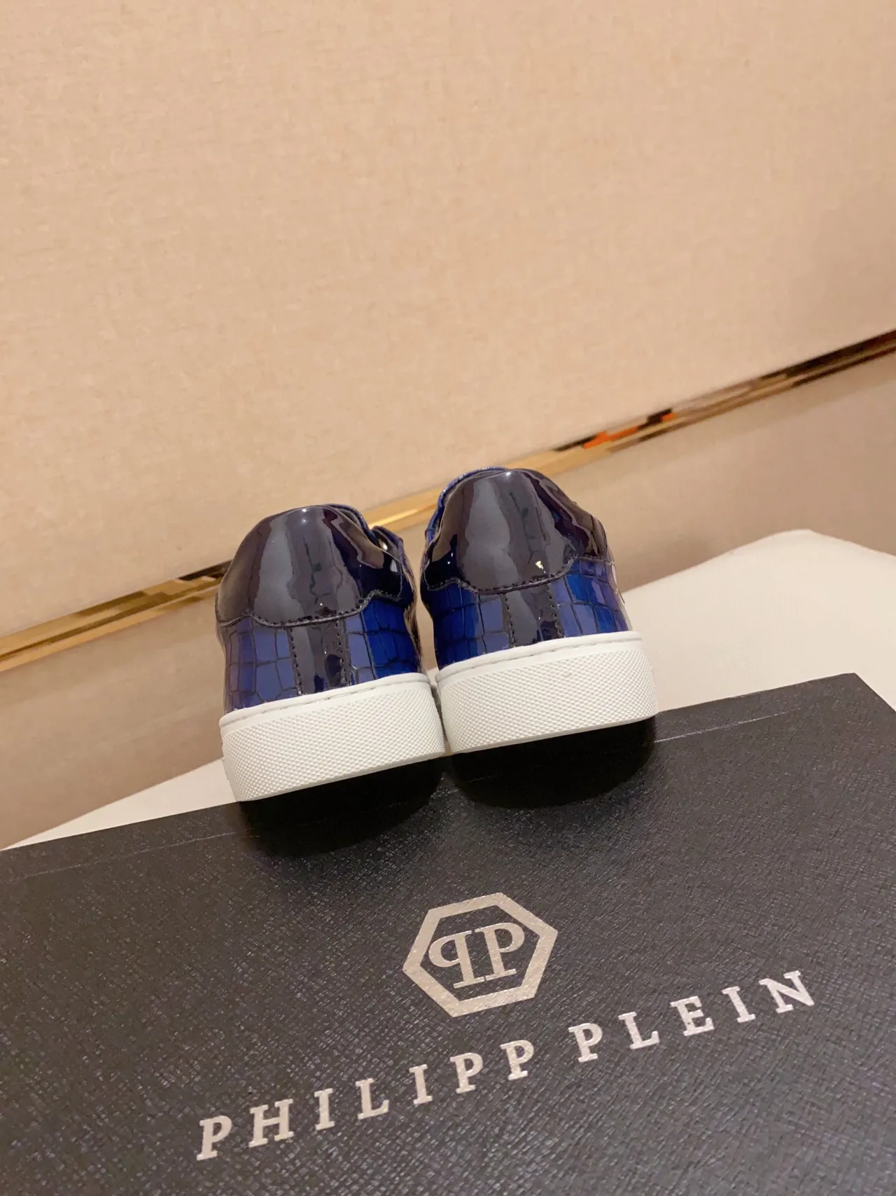 Philipp Plein Blue Croc-Embossed Logo Sneaker