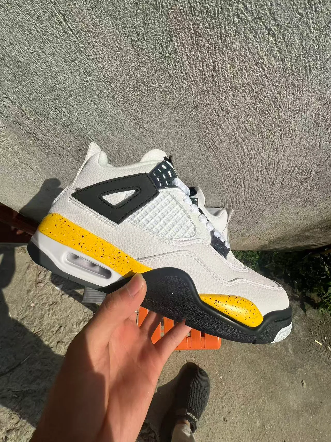 Air Jordan 4 White Black Yellow Speckle Basketball Shoes