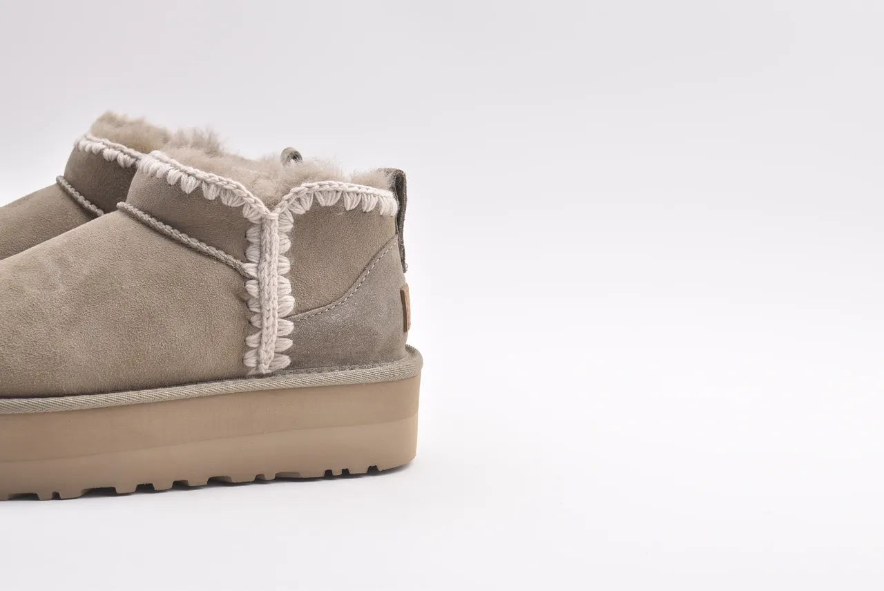 UGG Beige Brown Platform Sole Suede Upper Snow Boots