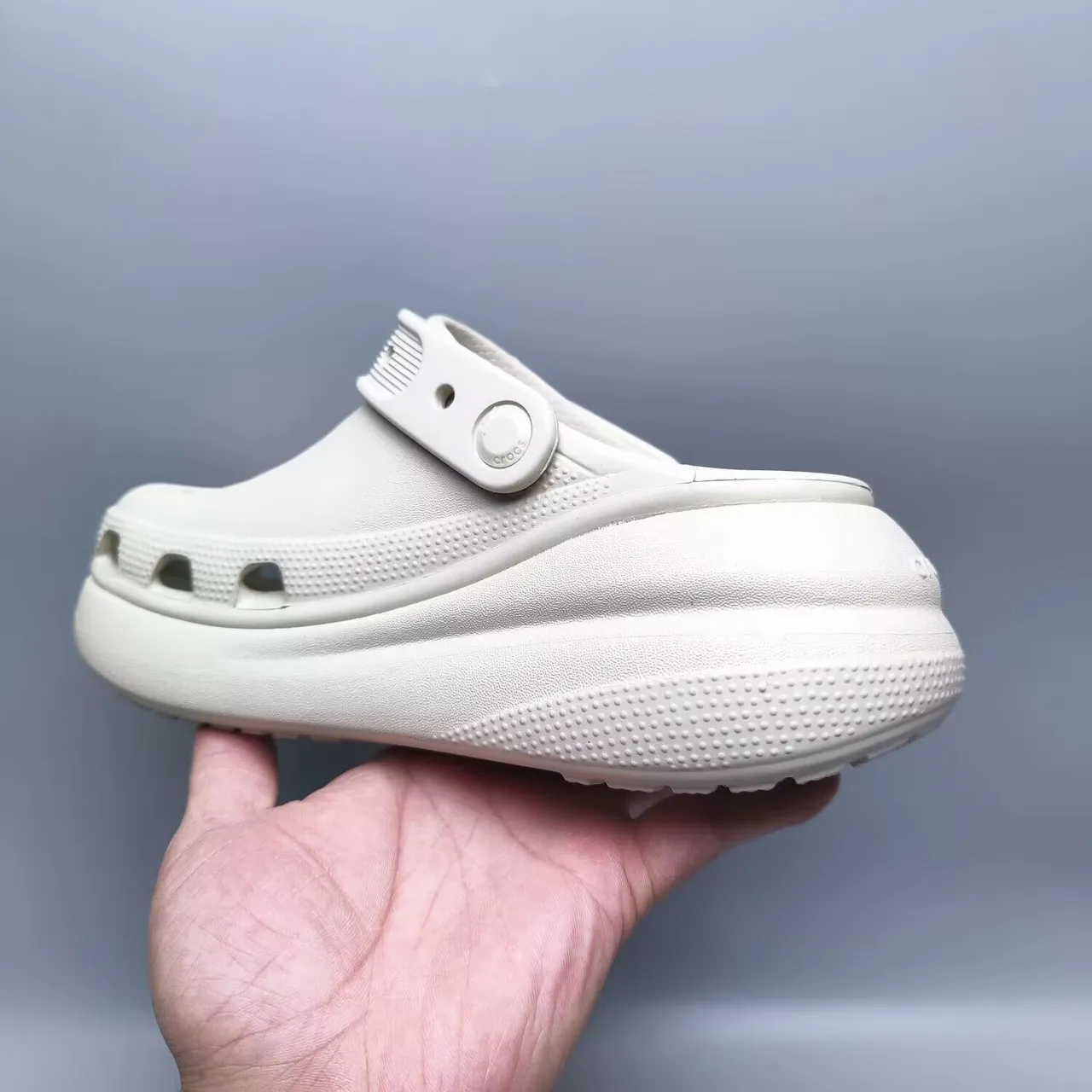 Crocs Classic Clog Off-White Molded Foam Clog