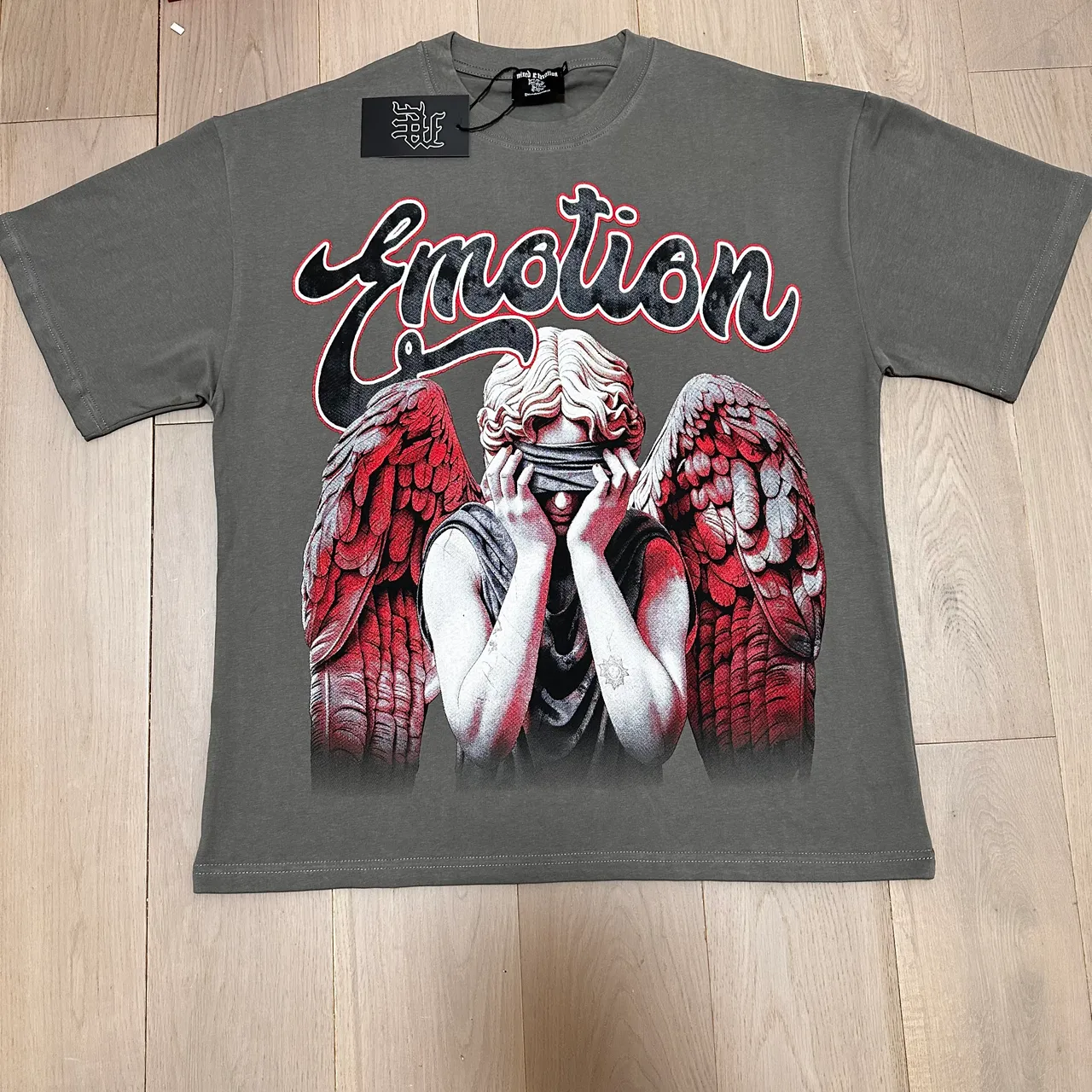 Mixed Emotion Emotion Graphic Print Gray T-Shirt
