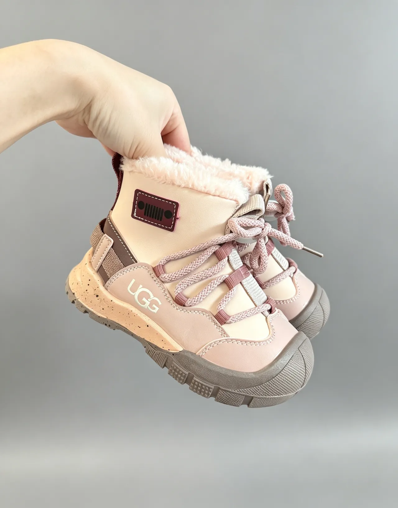 UGG Beige Gray Shearling-Lined Chunky Tread Sole Snow Boots