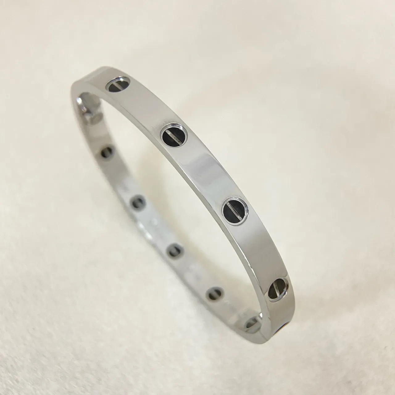 Cartier Love Screw-Motif Polished Silver Bracelet