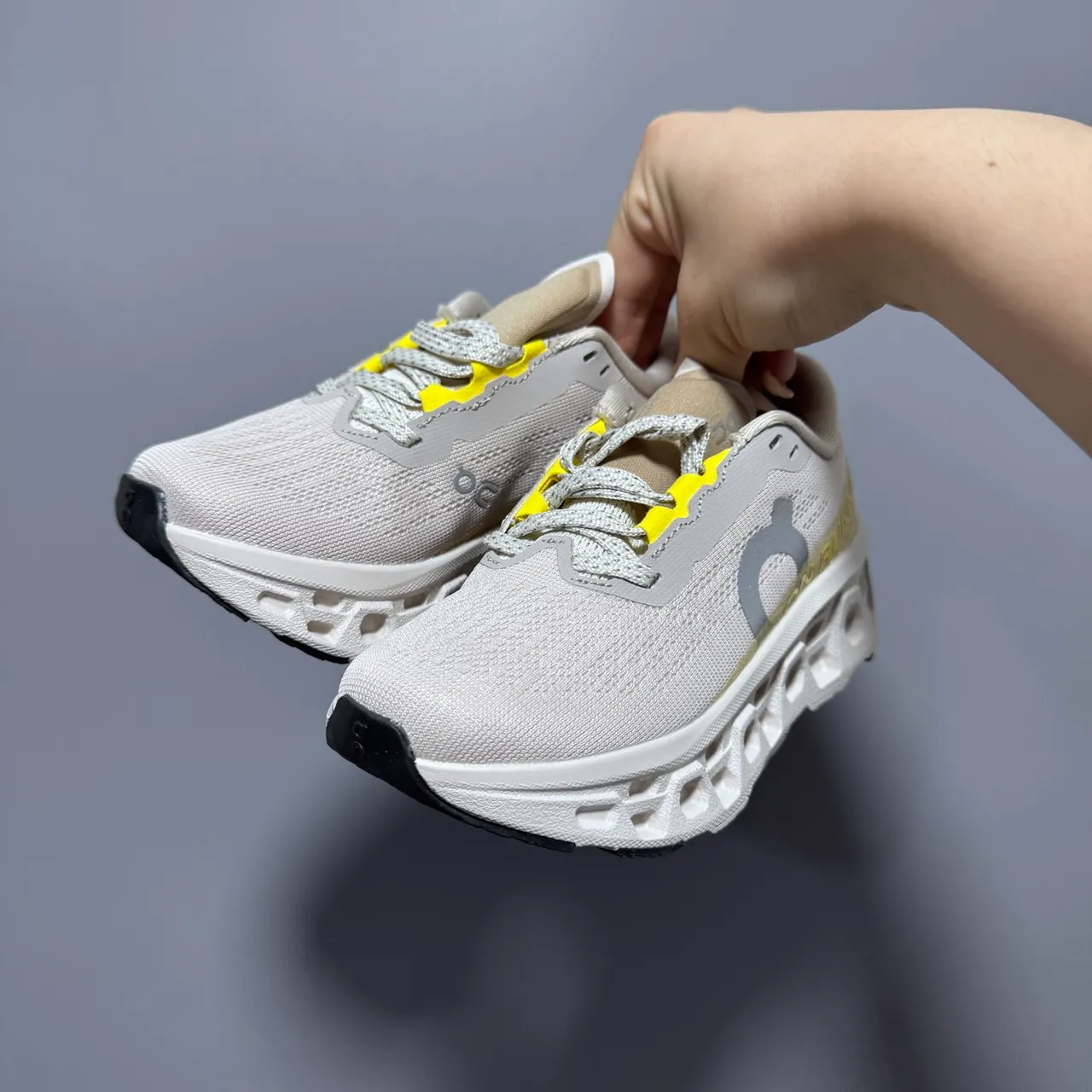 On Blue Purple Engineered Mesh Upper Segmented CloudTec Midsole Running Shoes