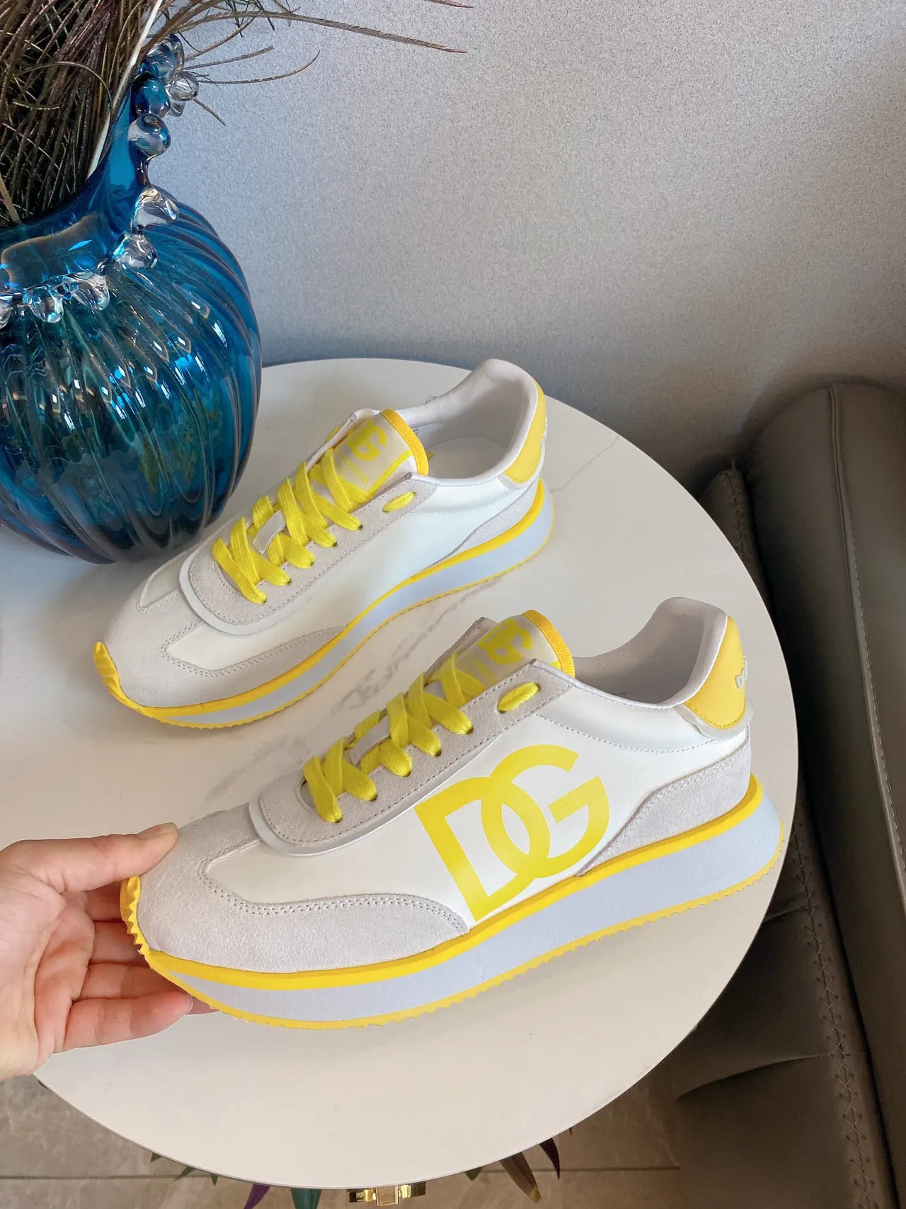 DC Shoes Pure Beige Yellow Low-Top Logo-Accented Sneakers