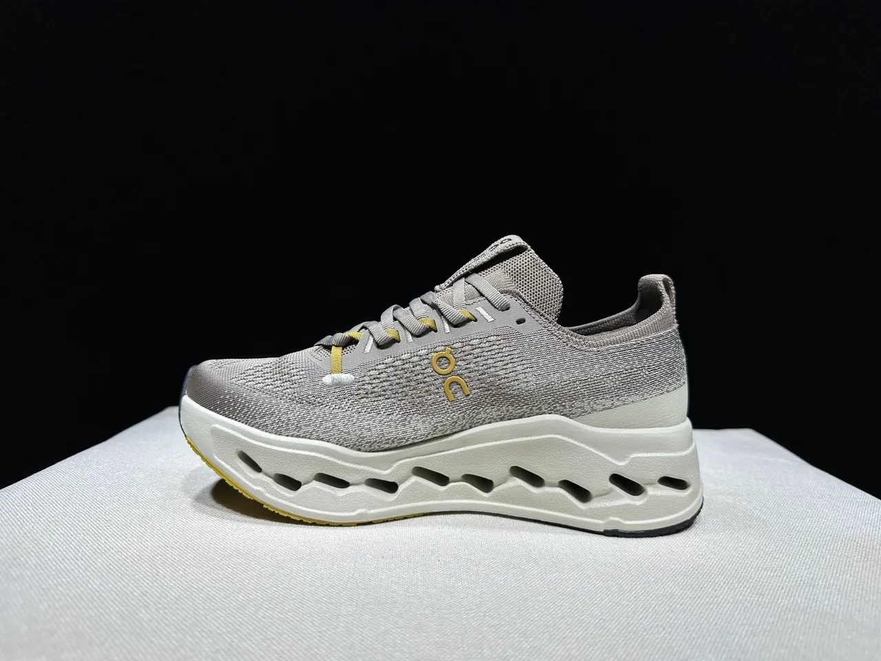 On Gray White Engineered Knit Upper Sculpted CloudTec Phase Midsole Running Shoes