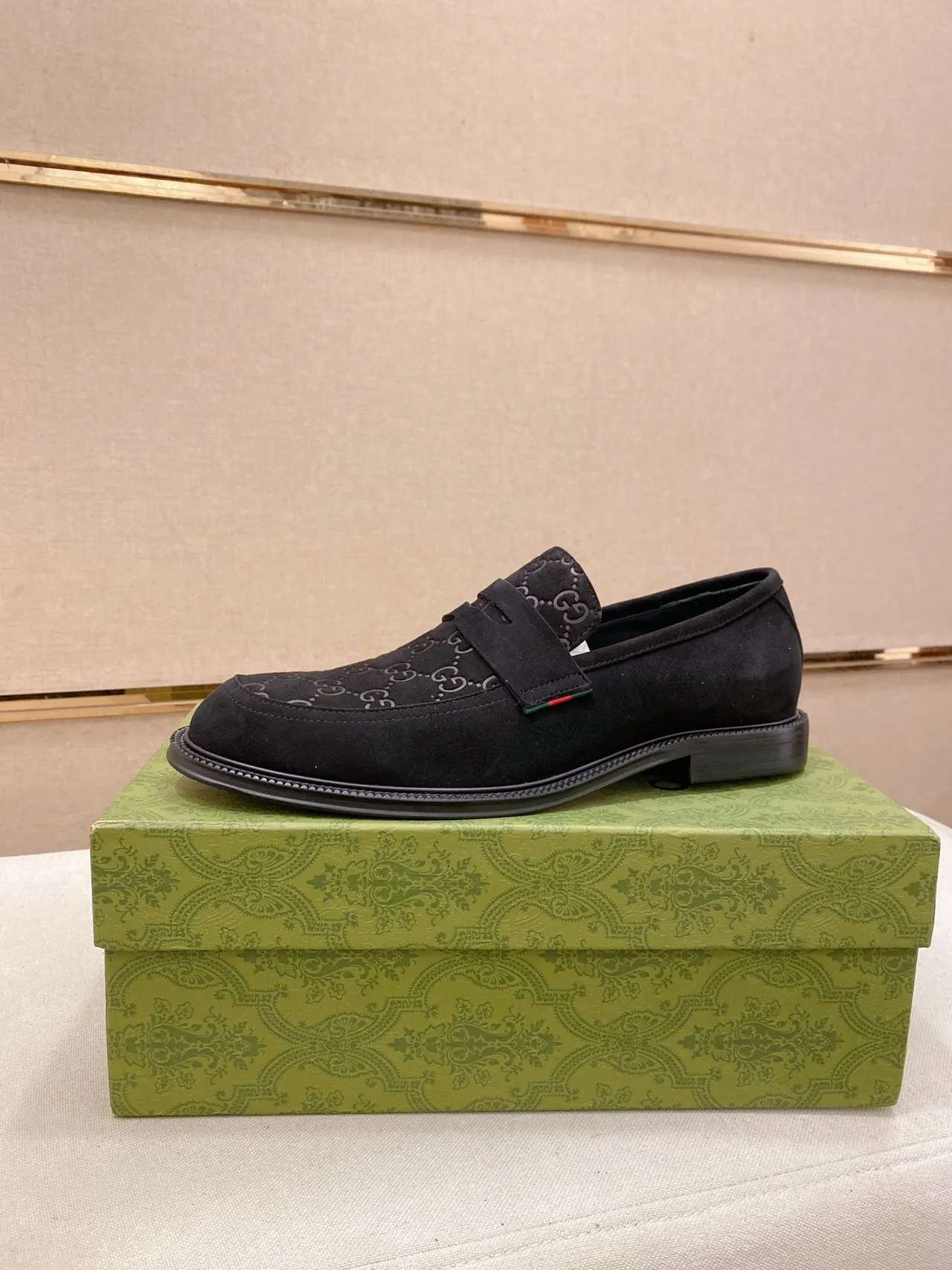 Gucci Black Green Suede Upper GG Monogram Print Loafer