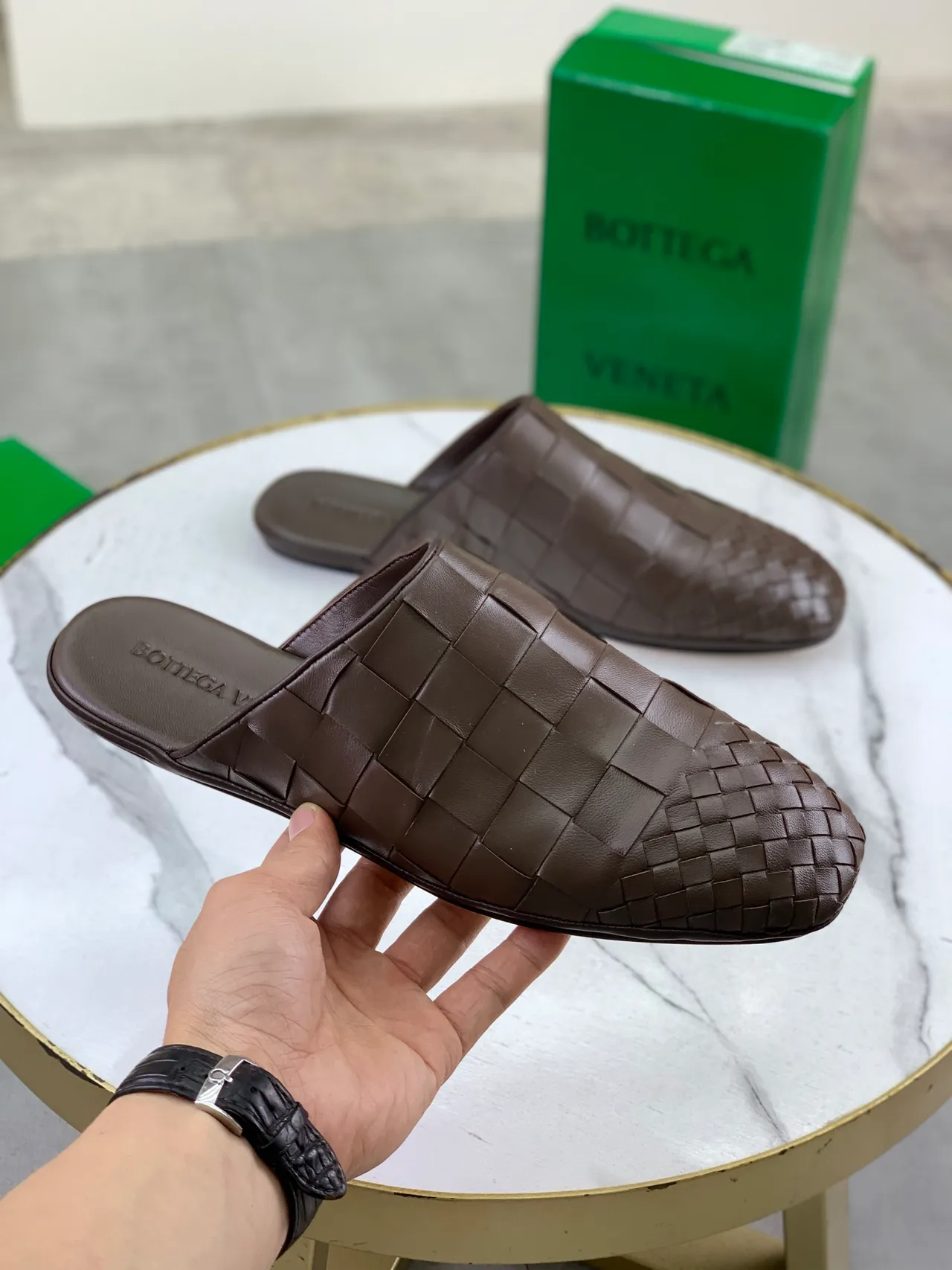 Bottega Veneta Cassette Woven Brown Leather Slippers