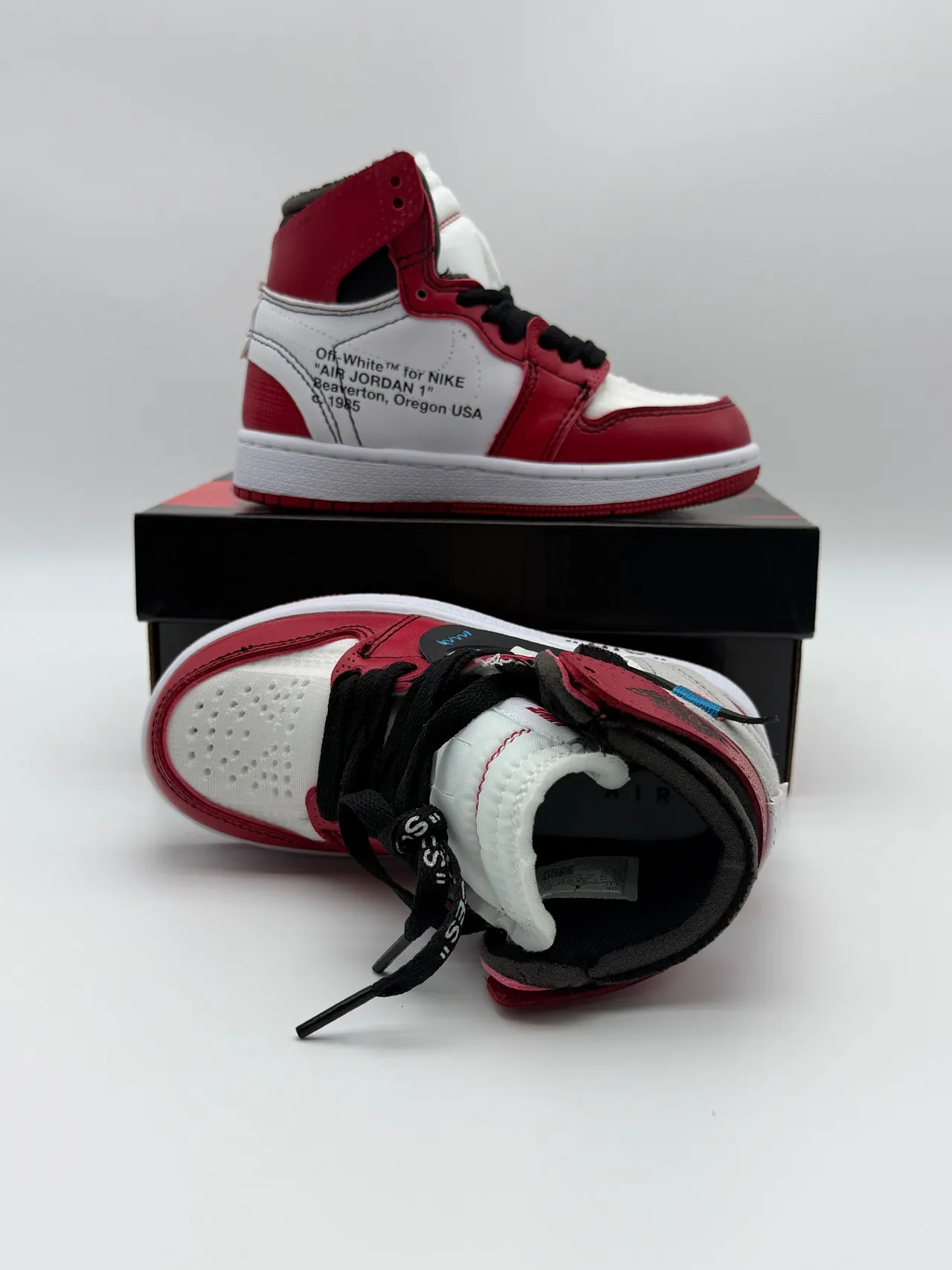 Air Jordan 1 Red White High-Top Perforated Toe Basketball Shoes