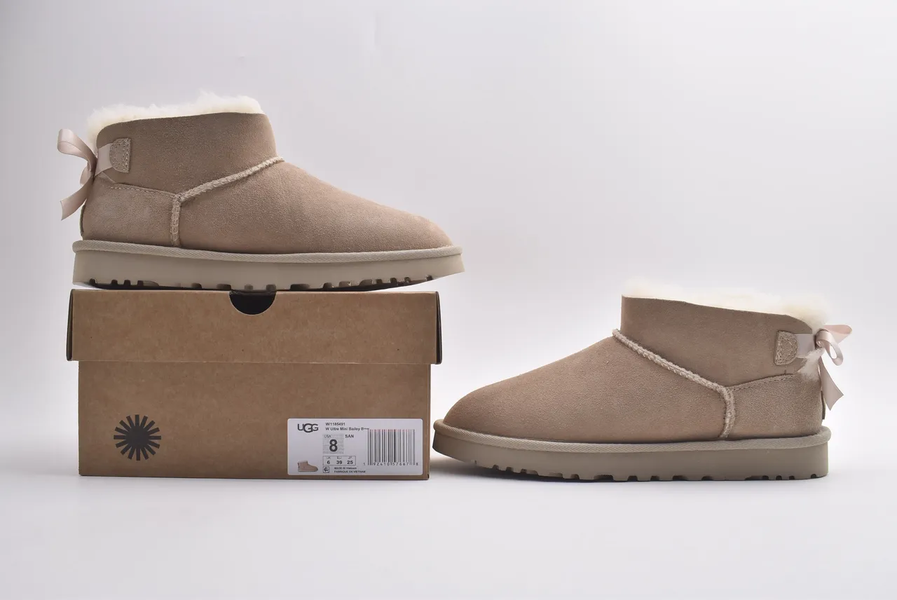 UGG Classic Beige Pink Suede Upper Shearling Lining Snow Boots