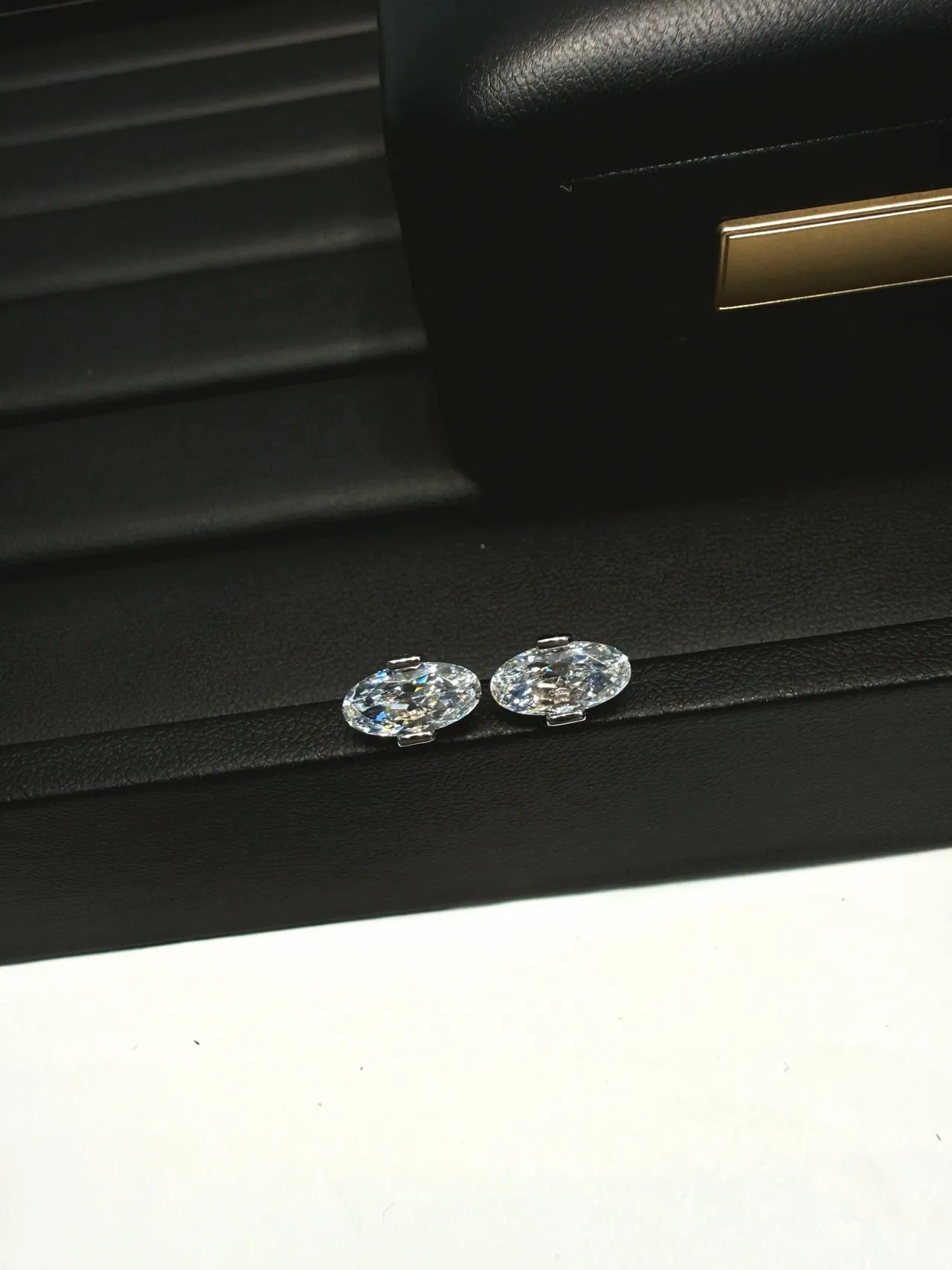 Oval Faceted Crystal Stud Earrings