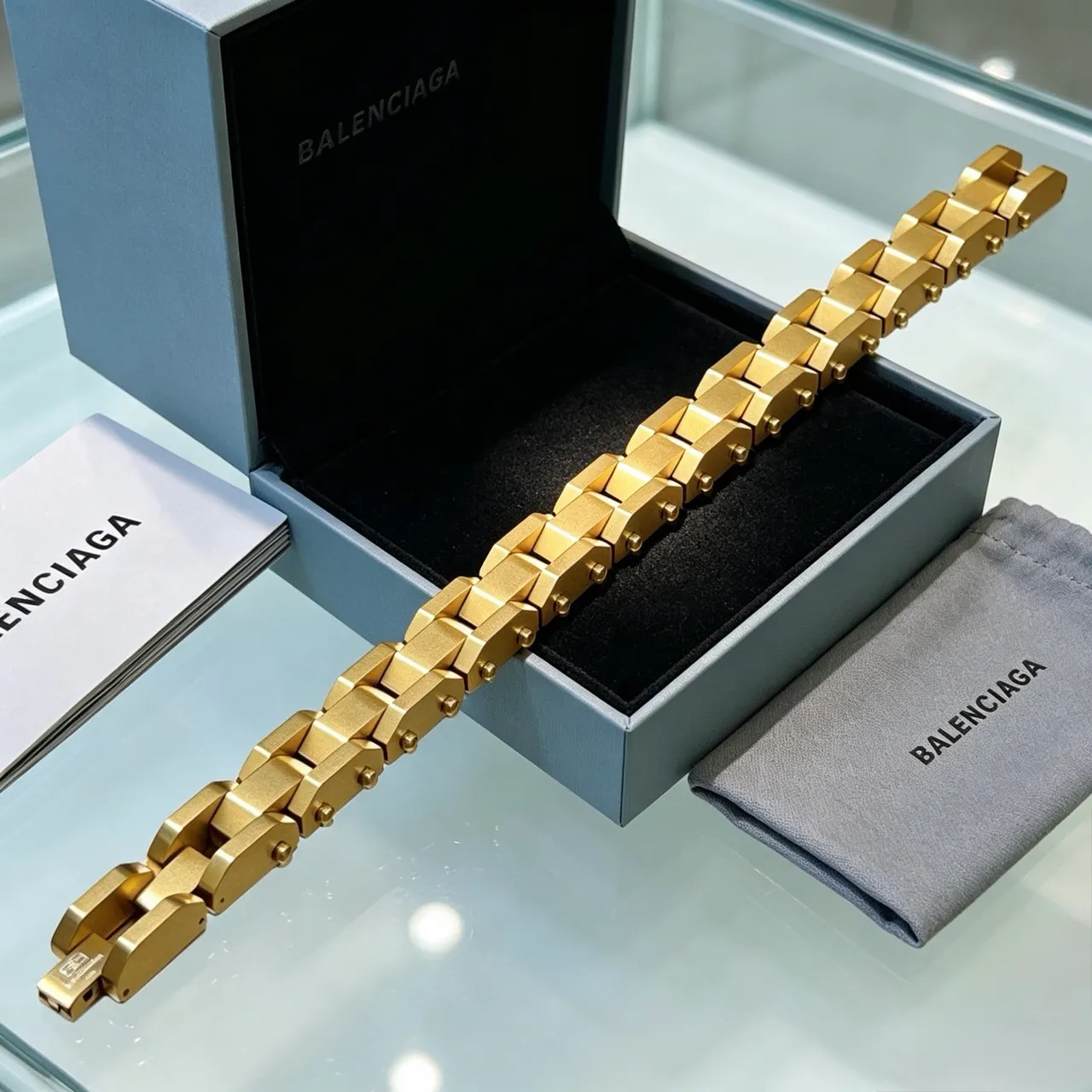 Balenciaga Chunky Riveted Gold-Tone Chain Bracelet