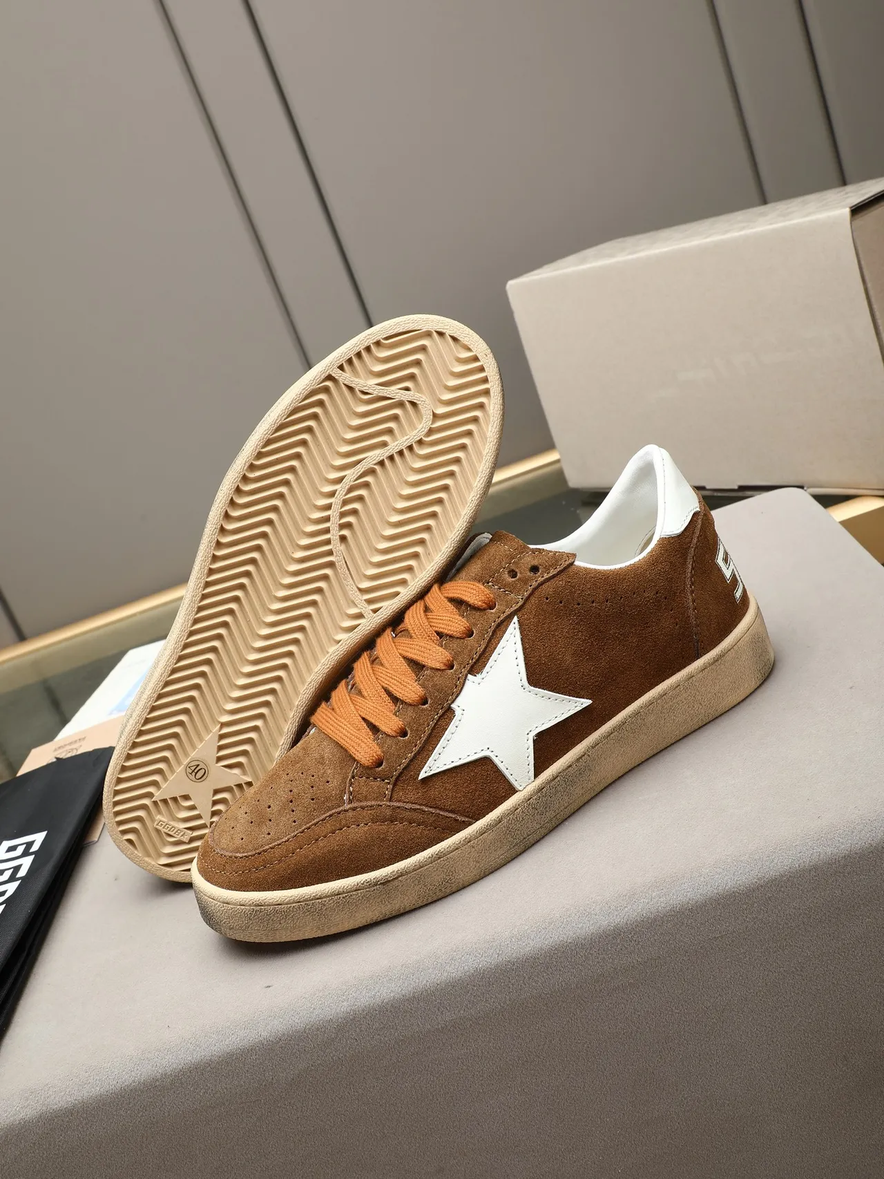 Golden Goose Ball Star Brown Suede White Star Lifestyle Sneakers
