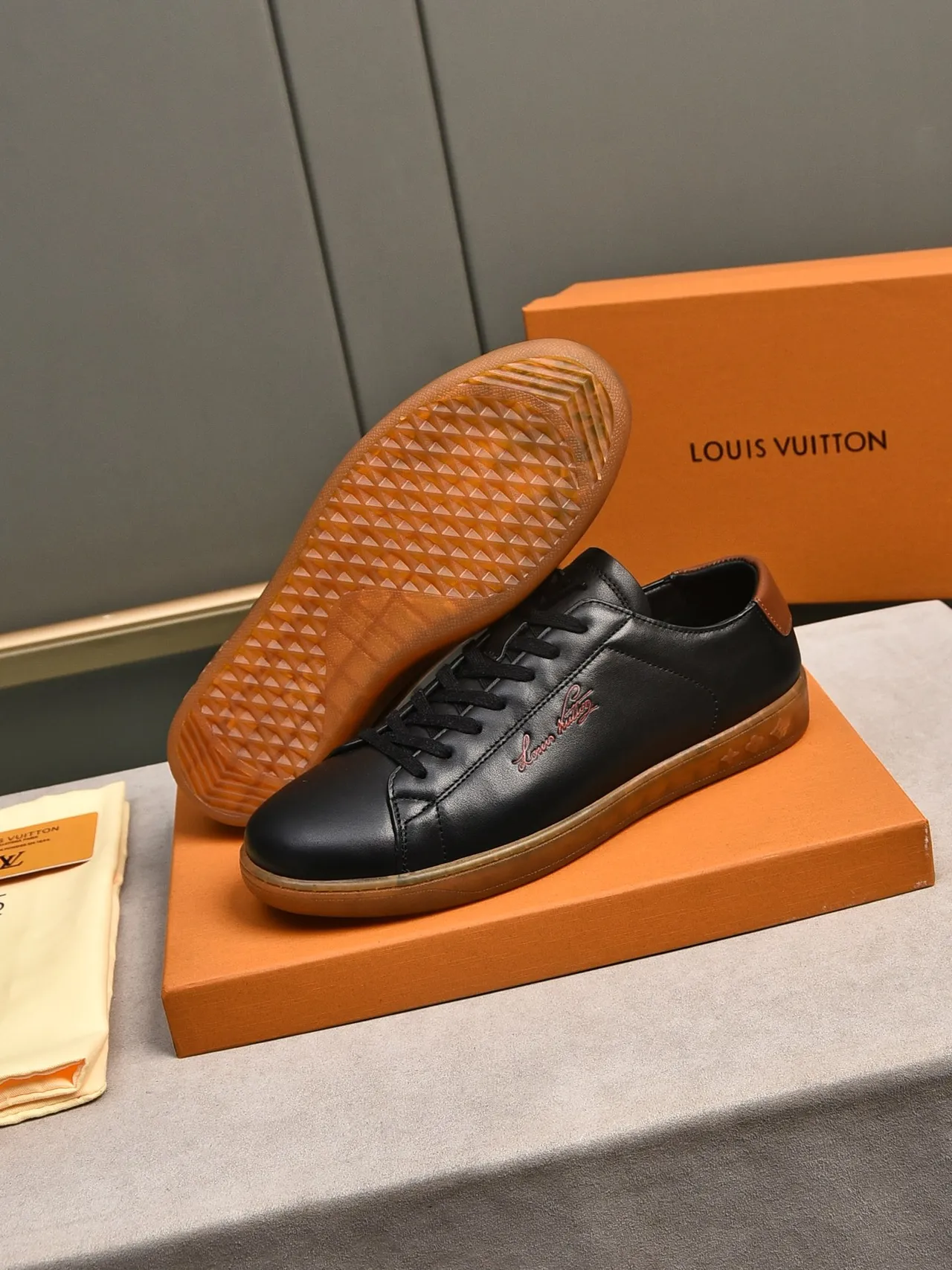 Louis Vuitton Black Brown Leather Upper Gum Rubber Sole Lifestyle Sneakers