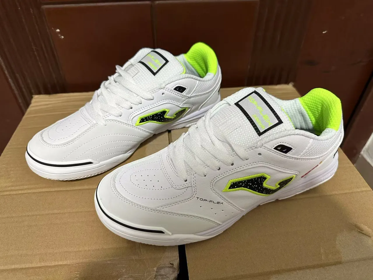 Joma Top-Flex White Neon Yellow Teal Lifestyle Sneakers