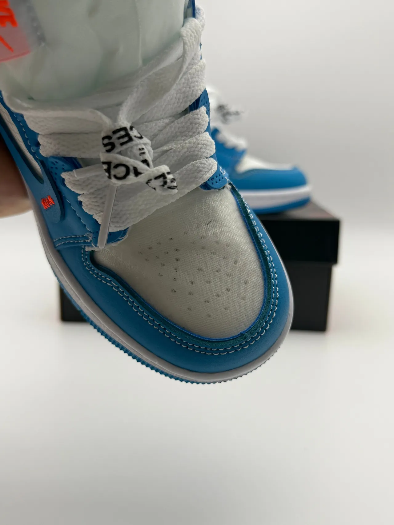 Air Jordan 1 Red White High-Top Perforated Toe Basketball Shoes