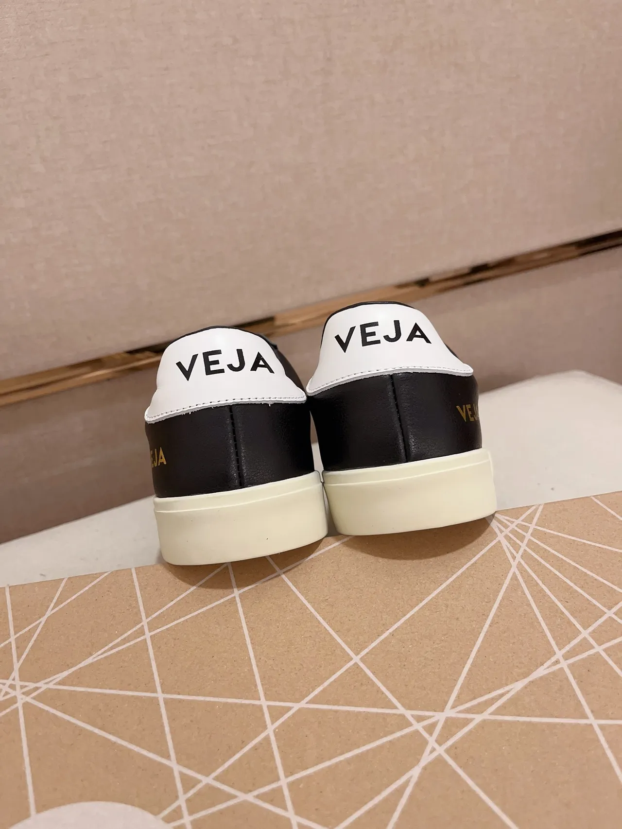 VEJA Black White Leather Upper V Logo Lifestyle Sneakers